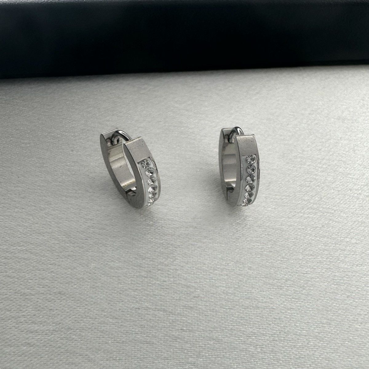 Other CZ Small Silver Hoop Earrings for Men Women Unisex Style Size ONE SIZE - 1 Thumbnail