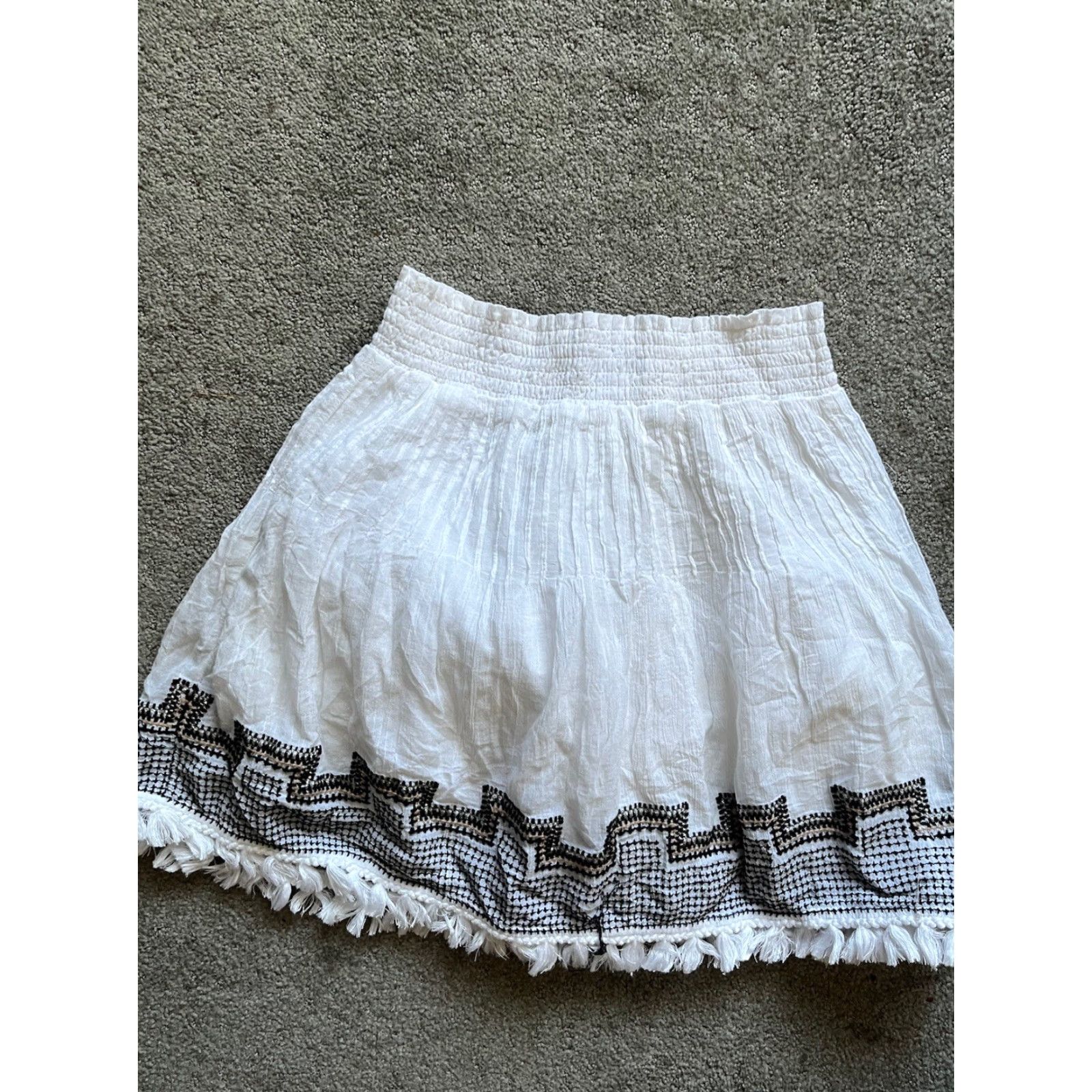 J.Crew VINTAGE J.CREW Cotton Skirt Women Short Mini Elastic Waist Embroidered Tassel Hem White 2XS Womens Size 24" / US 00 / IT 34 - 2 Thumbnail