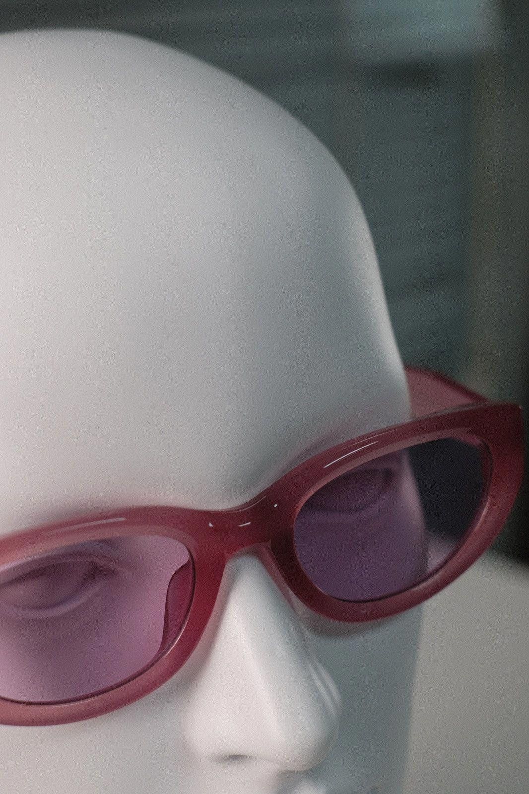 Japanese Brand Vintage Y2k Avant Garde Cat Eye Pink Sunglasses Unisex OS Size ONE SIZE - 9 Thumbnail
