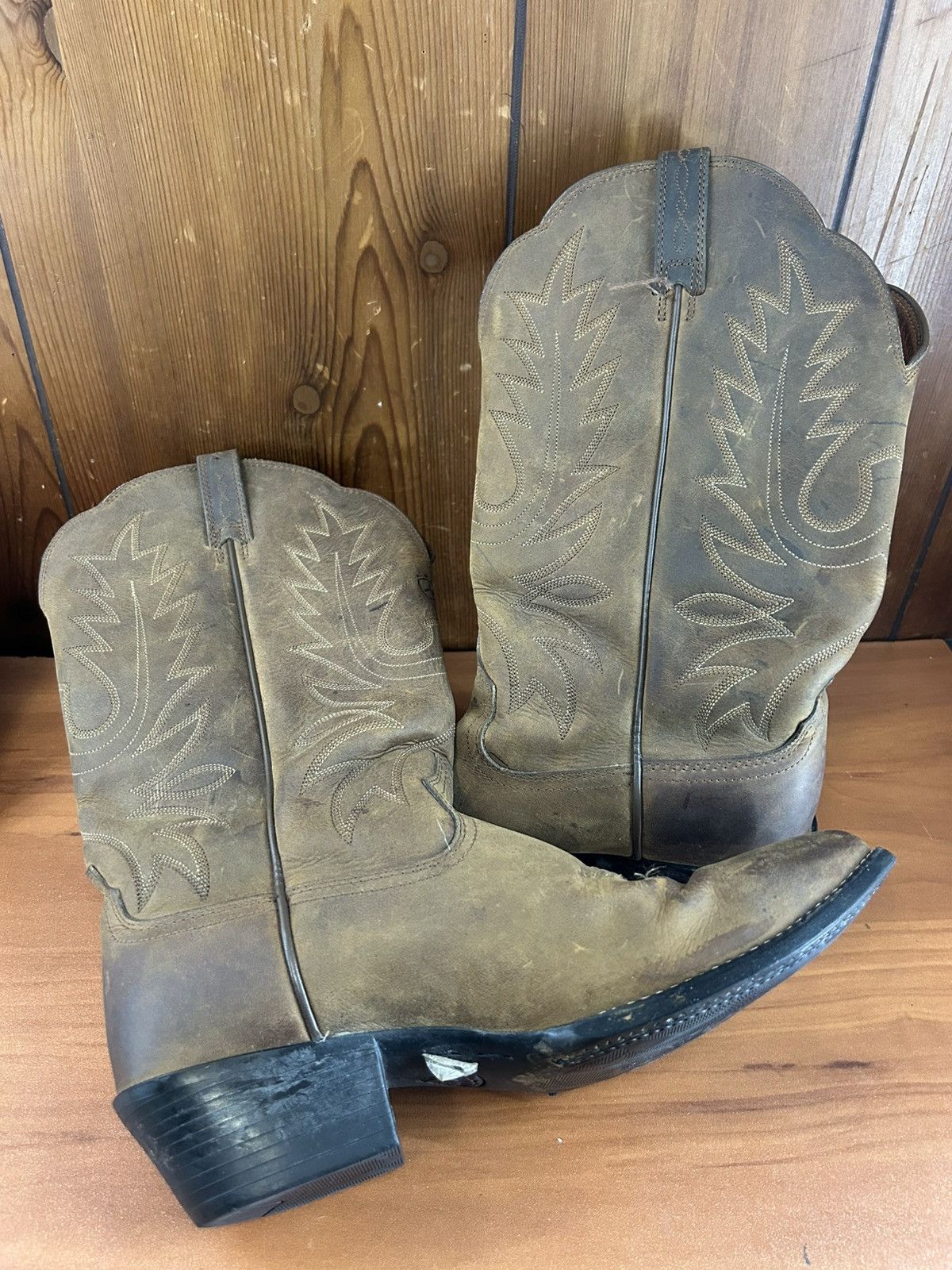 Ariat Ariat Women’s Heritage Cowboy Boots Leather Sz 9.5 B Round Size US 9.5 / IT 39.5 - 6 Thumbnail