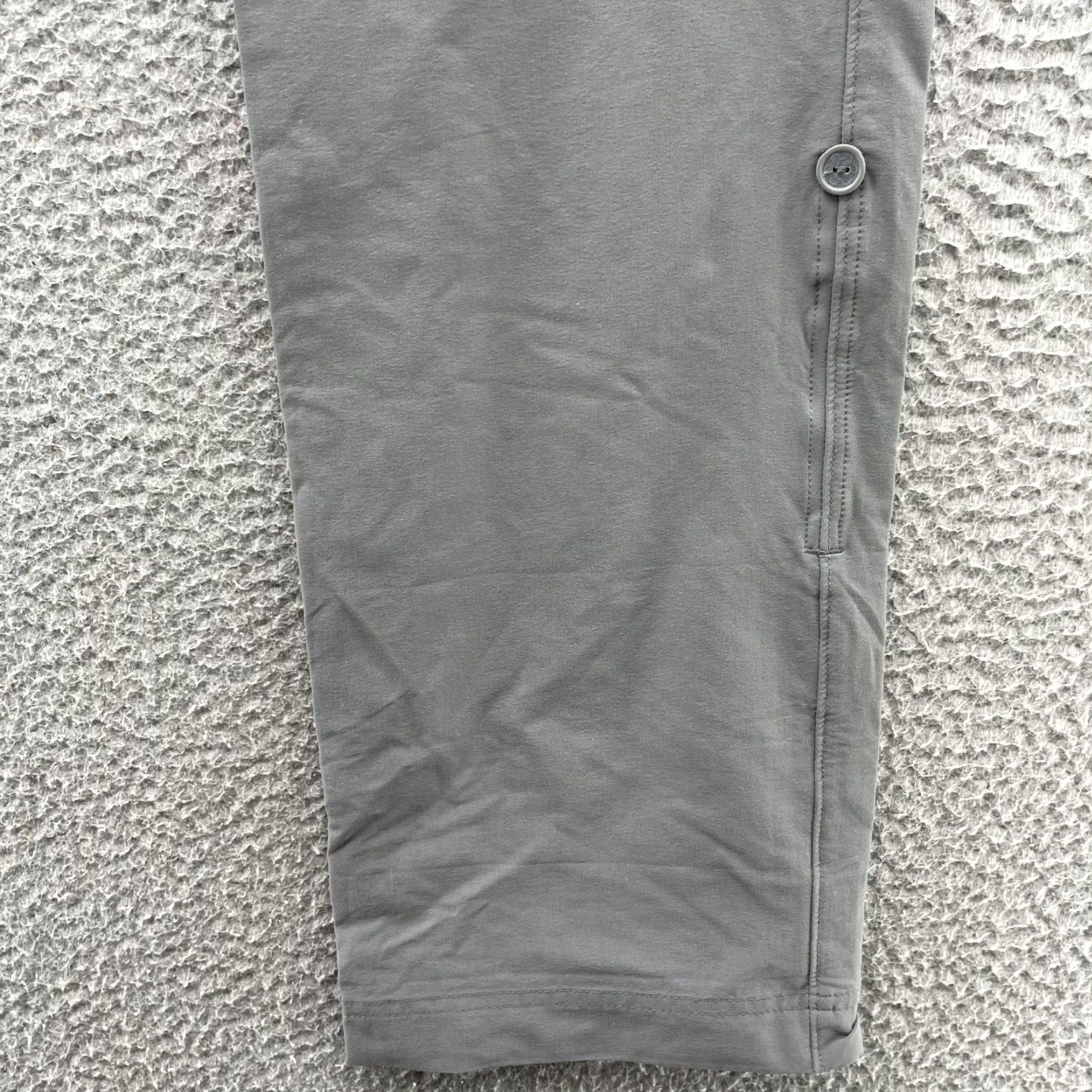 Marmot Marmot Pants Women 4 Gray Softshell Hiking Trail Tech Gorpcore Camp Utility Pockets Womens Size 27" / US 4 / IT 40 - 7 Thumbnail