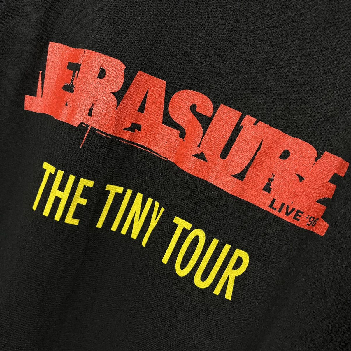 Band Tees Vintage Erasure the tiny tour band tee 1996 Size US L / EU 52-54 / 3 - 7 Thumbnail