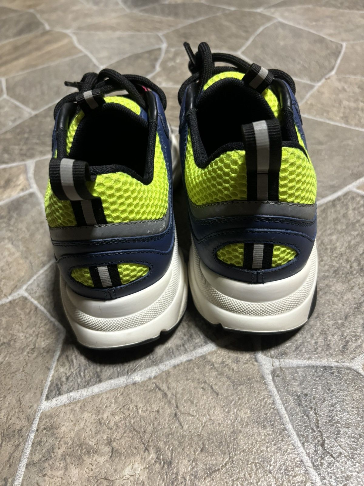 Dior Dior B22 Yellow/Blue Size US 7.5 / IT 37.5 - 5 Thumbnail