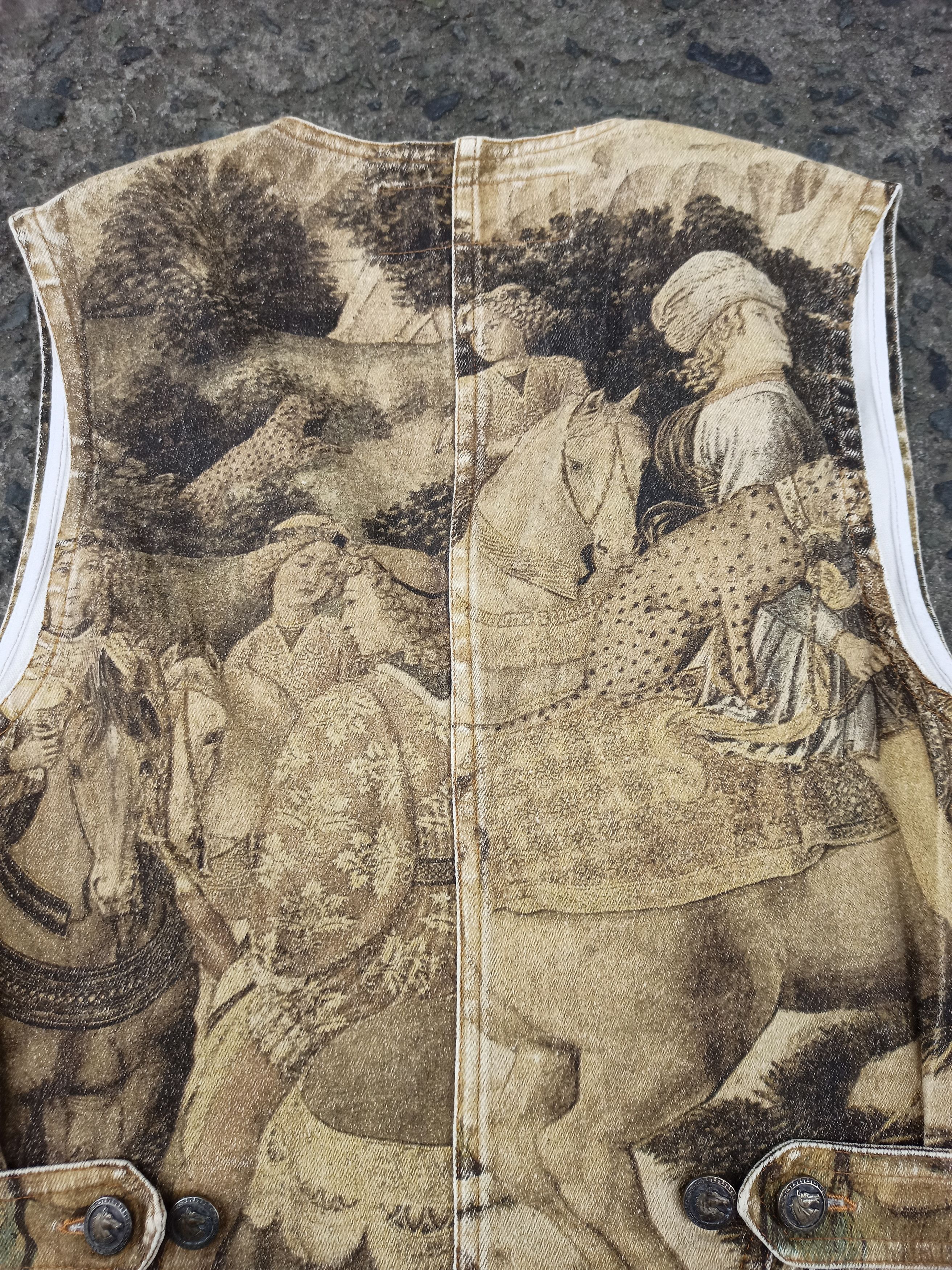 Roberto Cavalli ROBERTO CAVALLI - AW94 - 95 renaissance print vest Size S / US 4 / IT 40 - 5 Thumbnail