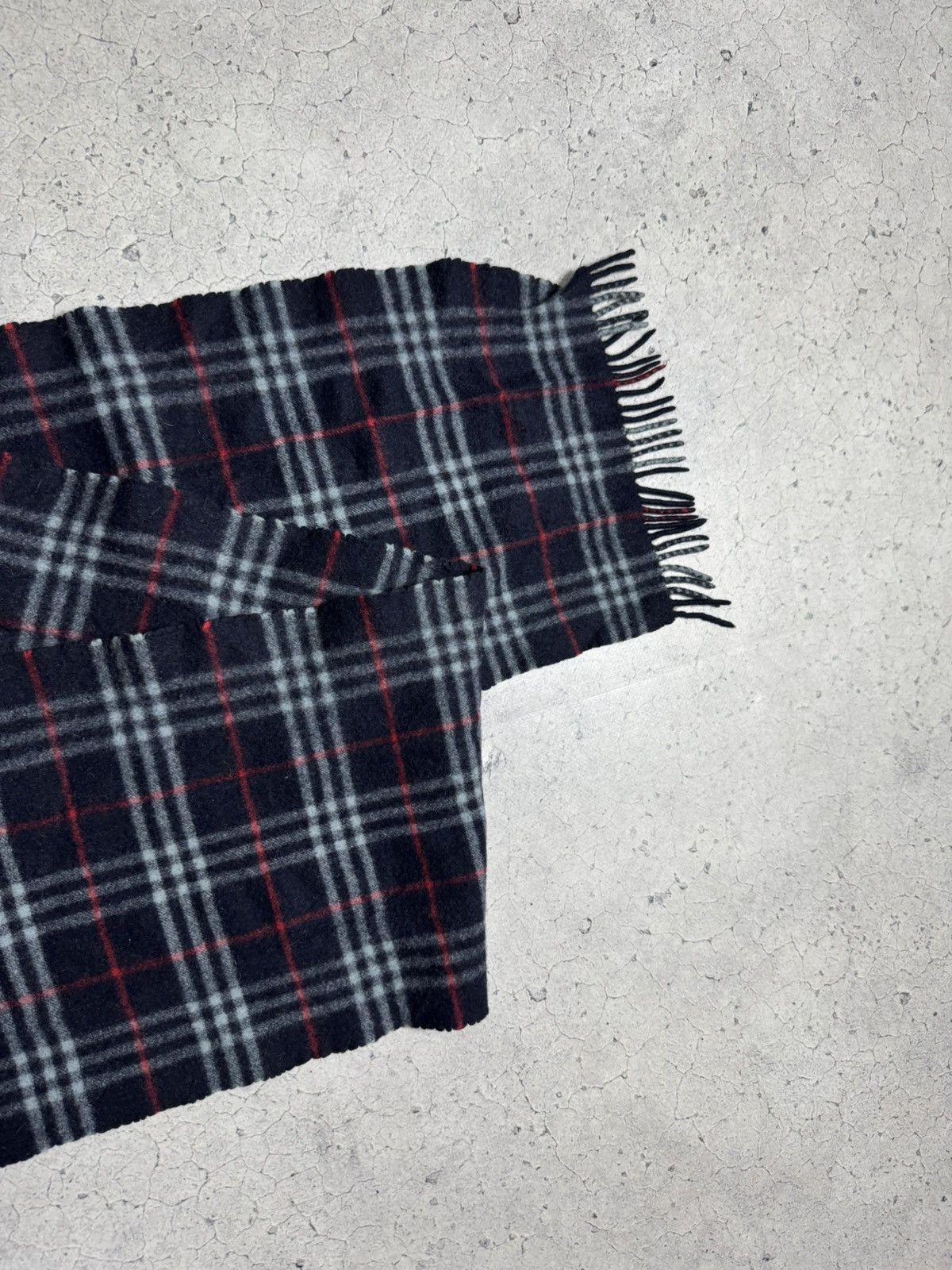 Burberry Burberrys London Vintage Nova Check Luxury Scarf Men’s Size ONE SIZE - 3 Thumbnail