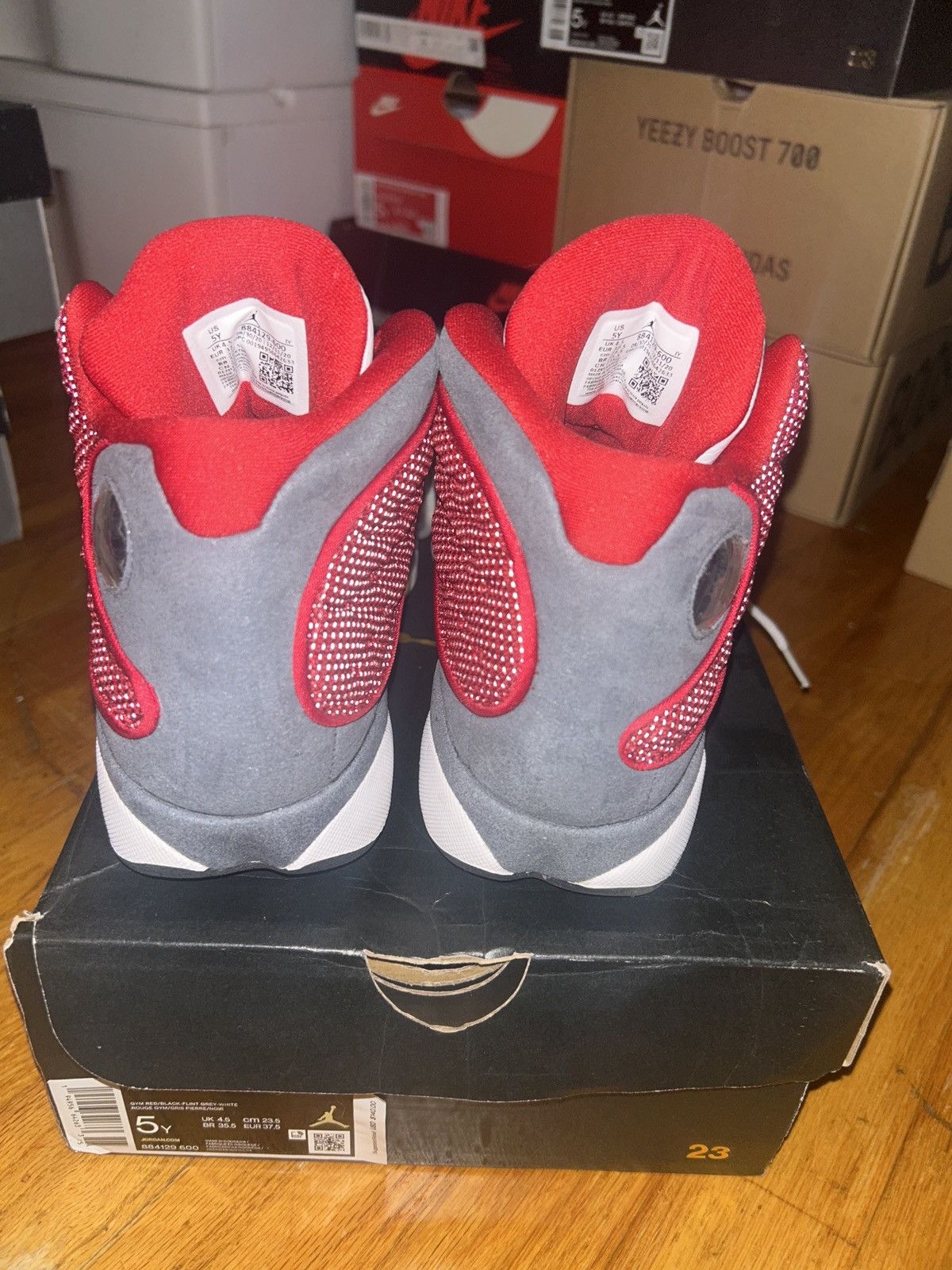 Jordan Brand Red Flint Retro 13 (GS) Size US 5 / EU 37 - 5 Thumbnail