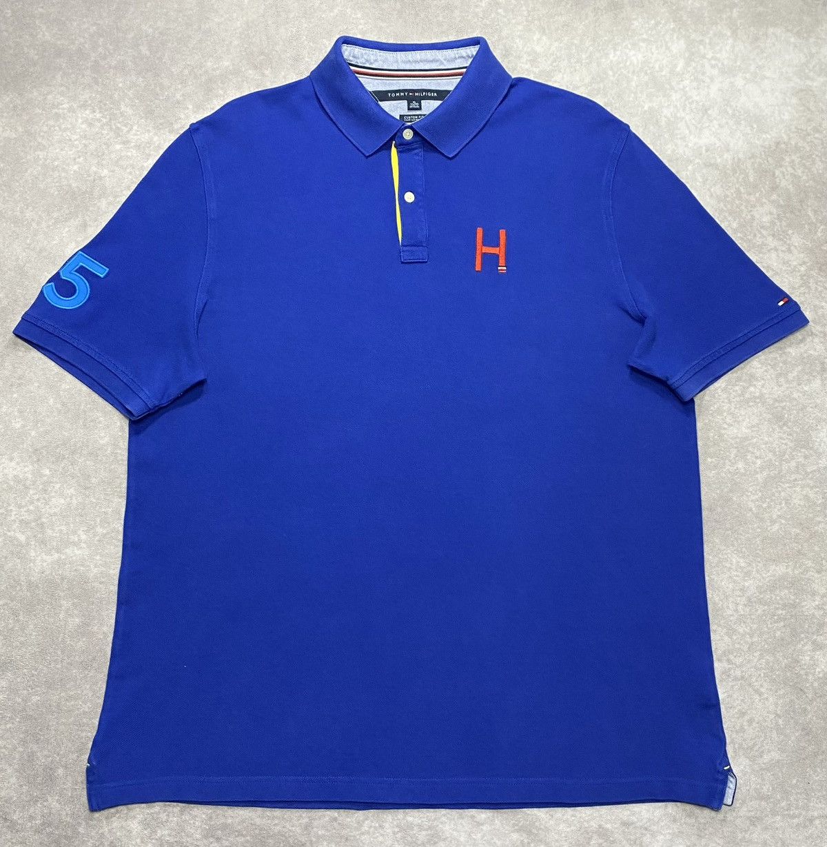 Tommy Hilfiger Vintage Tommy Hilfiger College Rugby Polo Shirt Size US XL / EU 56 / 4 - 1 Thumbnail