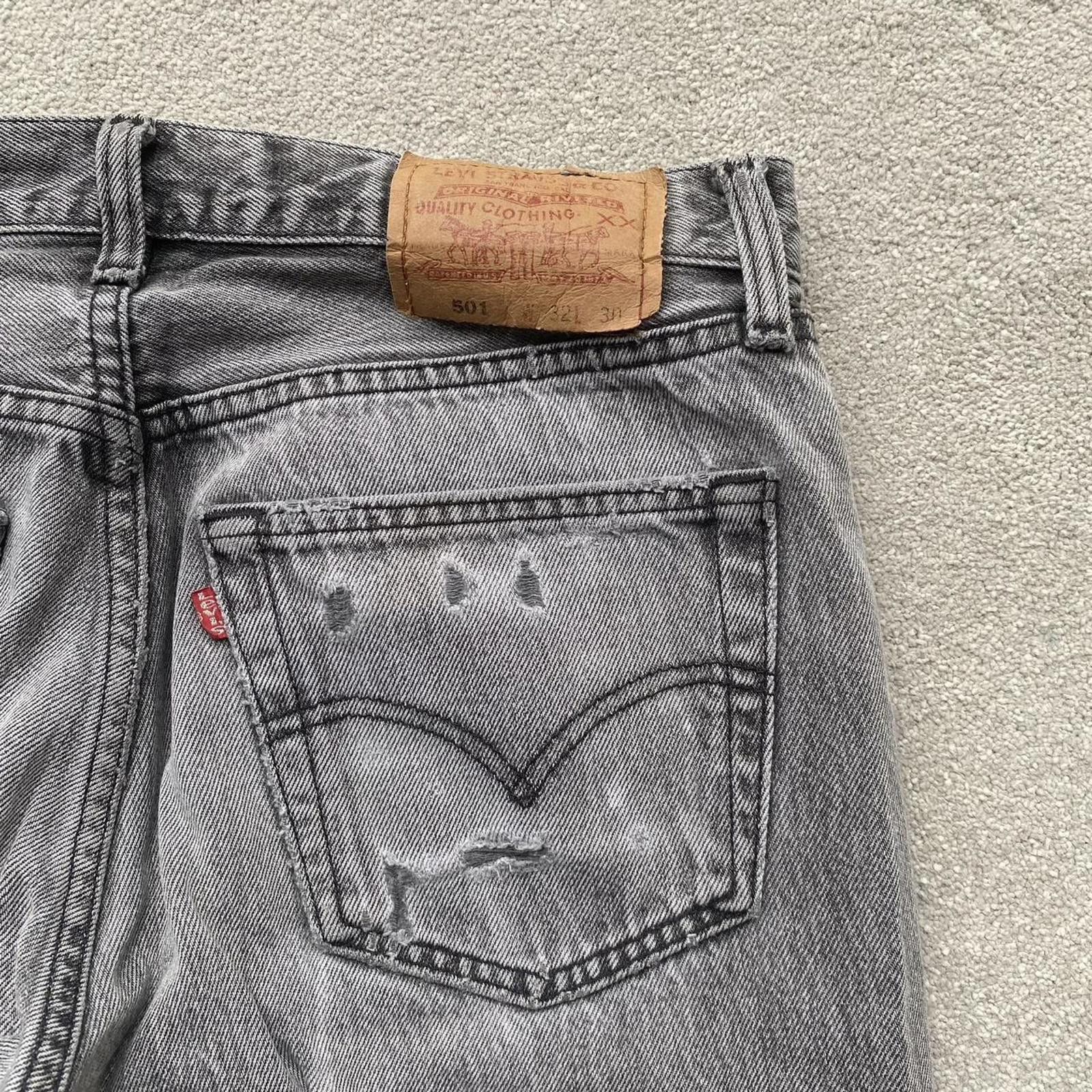Levi's Vintage Levi’s Distressed Denim Jeans Size US 32 / EU 48 - 4 Thumbnail