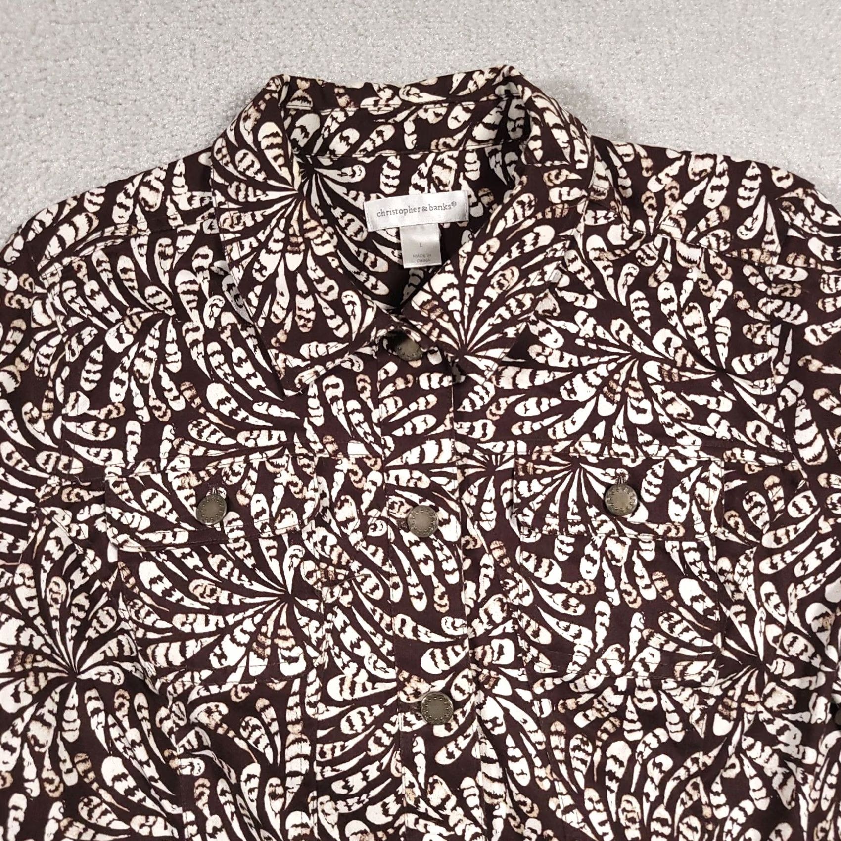Vintage Christopher & Banks Button Up Shirt Jacket Women's Large Brown Floral Pockets Shirt Jacket Womens L Brown Floral Pockets Size L / US 10 / IT 46 - 3 Thumbnail