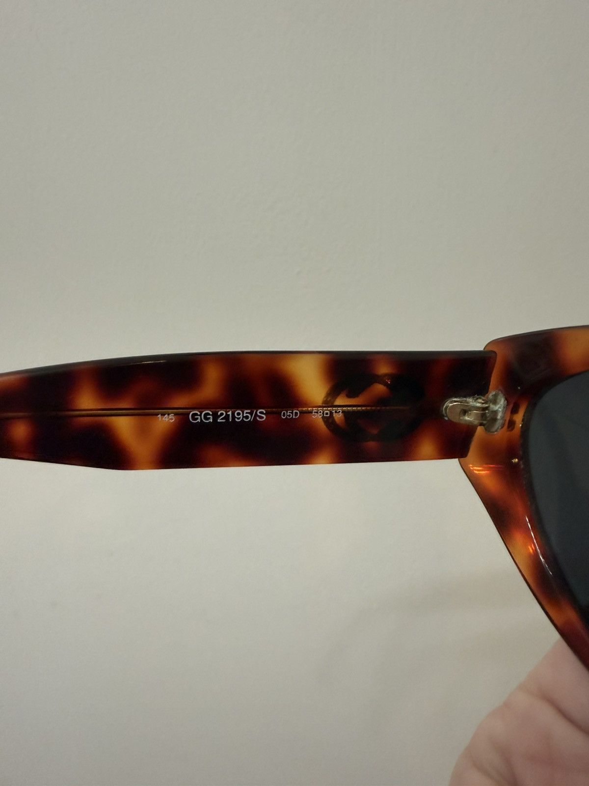 Gucci Rare Vintage Gucci Sunglasses Size ONE SIZE - 7 Thumbnail