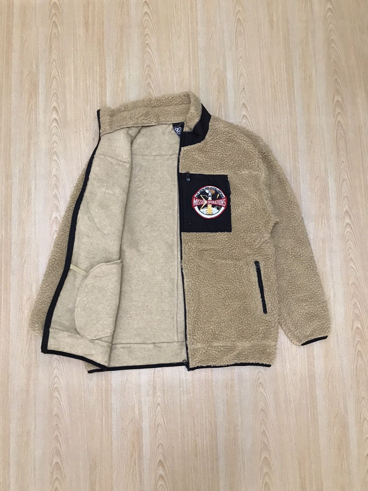 NASA × Vintage Vintage NASA Mission Operation Fleece Jacket Size US L / EU 52-54 / 3 - 2 Thumbnail