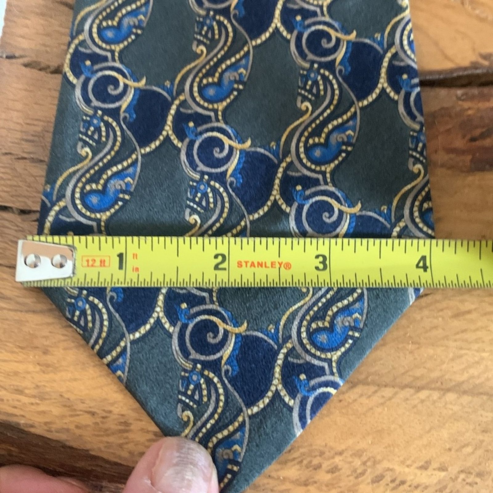 Vintage MMA Metropolitan Museum of Art textile print 100% silk tie Size ONE SIZE - 7 Thumbnail