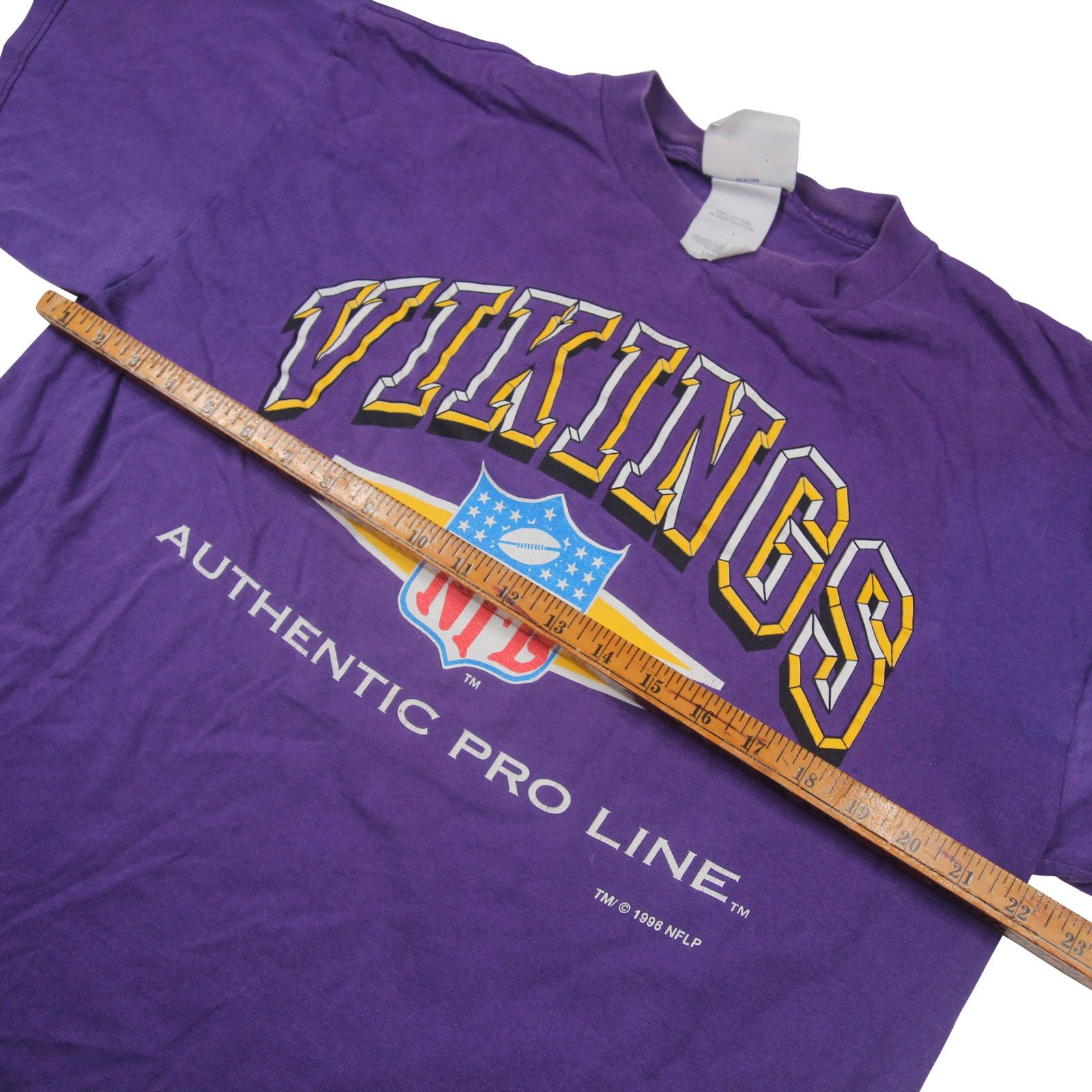 Logo Athletic × NFL × Vintage Vintage 1996 Logo Athletics Minnesota Vikings Graphic T Shir Size US L / EU 52-54 / 3 - 8 Thumbnail