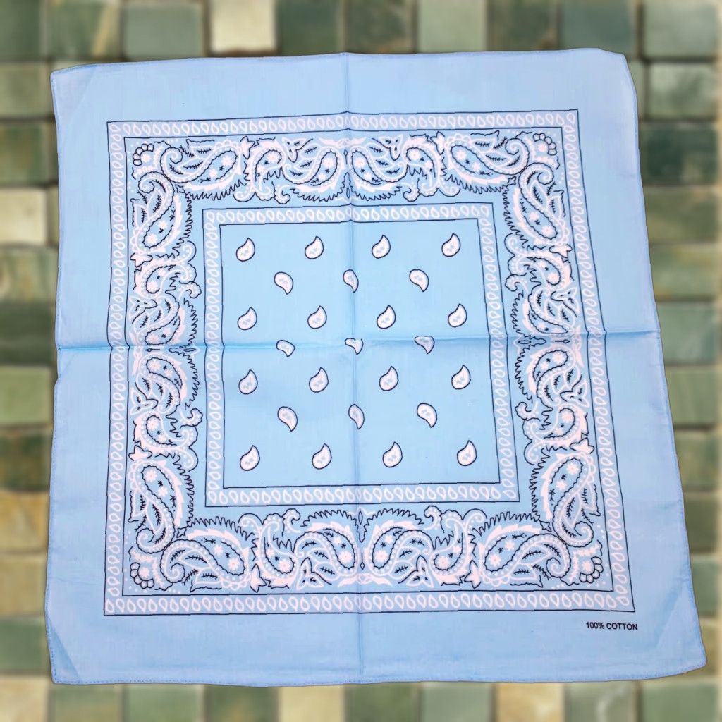 Vintage VINTAGE Sky Blue 100% Cotton Paisley Bandana USA 21 x 21 Bandana Unbranded Unisex Mens Womens Boys Girls Size ONE SIZE - 1 Thumbnail