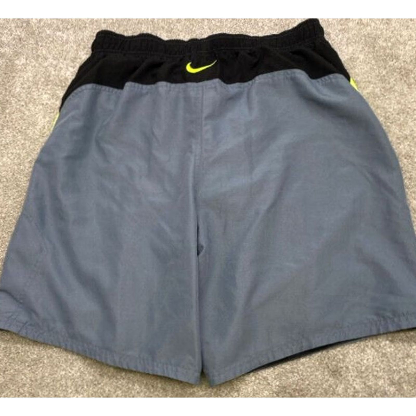 Nike VINTAGE Nike Mens Volley Core Swim Shorts NESS7421-483 Large Graphite Green 4923 Size US 33 - 5 Thumbnail