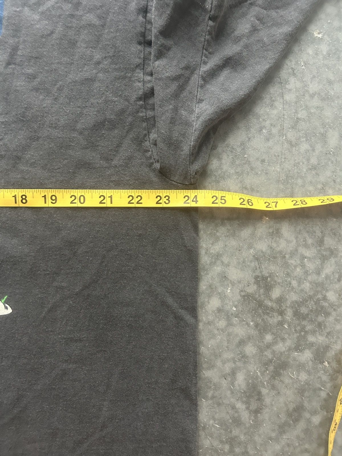 Vintage Vintage 90s Hobie Graphic Tee Size US XL / EU 56 / 4 - 5 Thumbnail