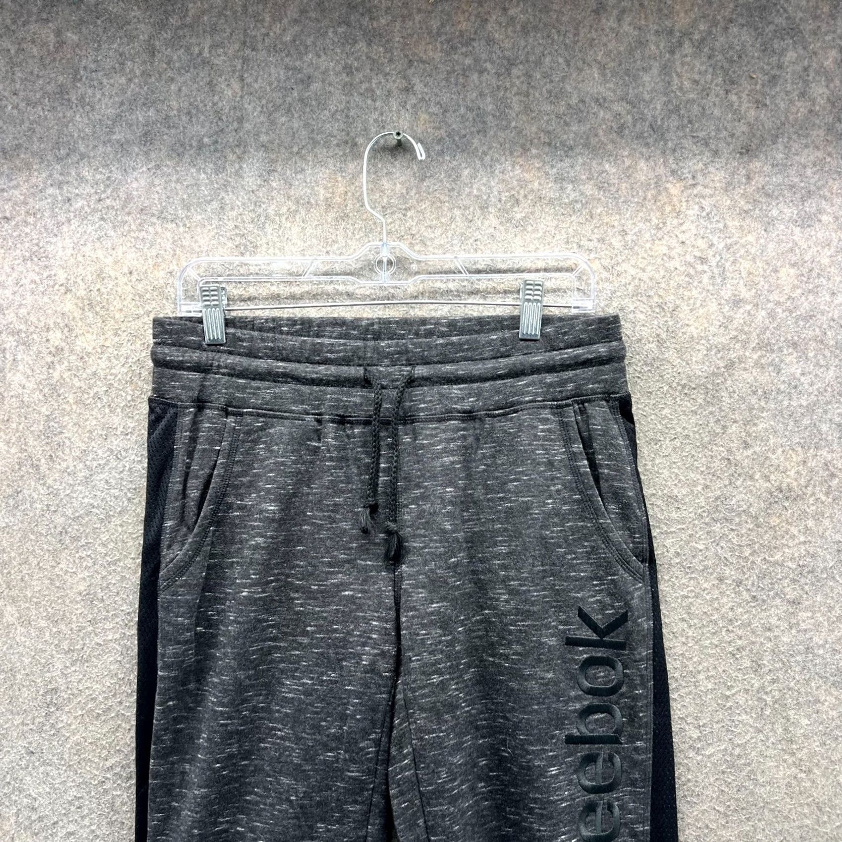 Reebok Reebok Sweatpants Womens Small Gray Heather Athletic Logo Tapered Jogger Vintage Size 28" / US 6 / IT 42 - 7 Thumbnail