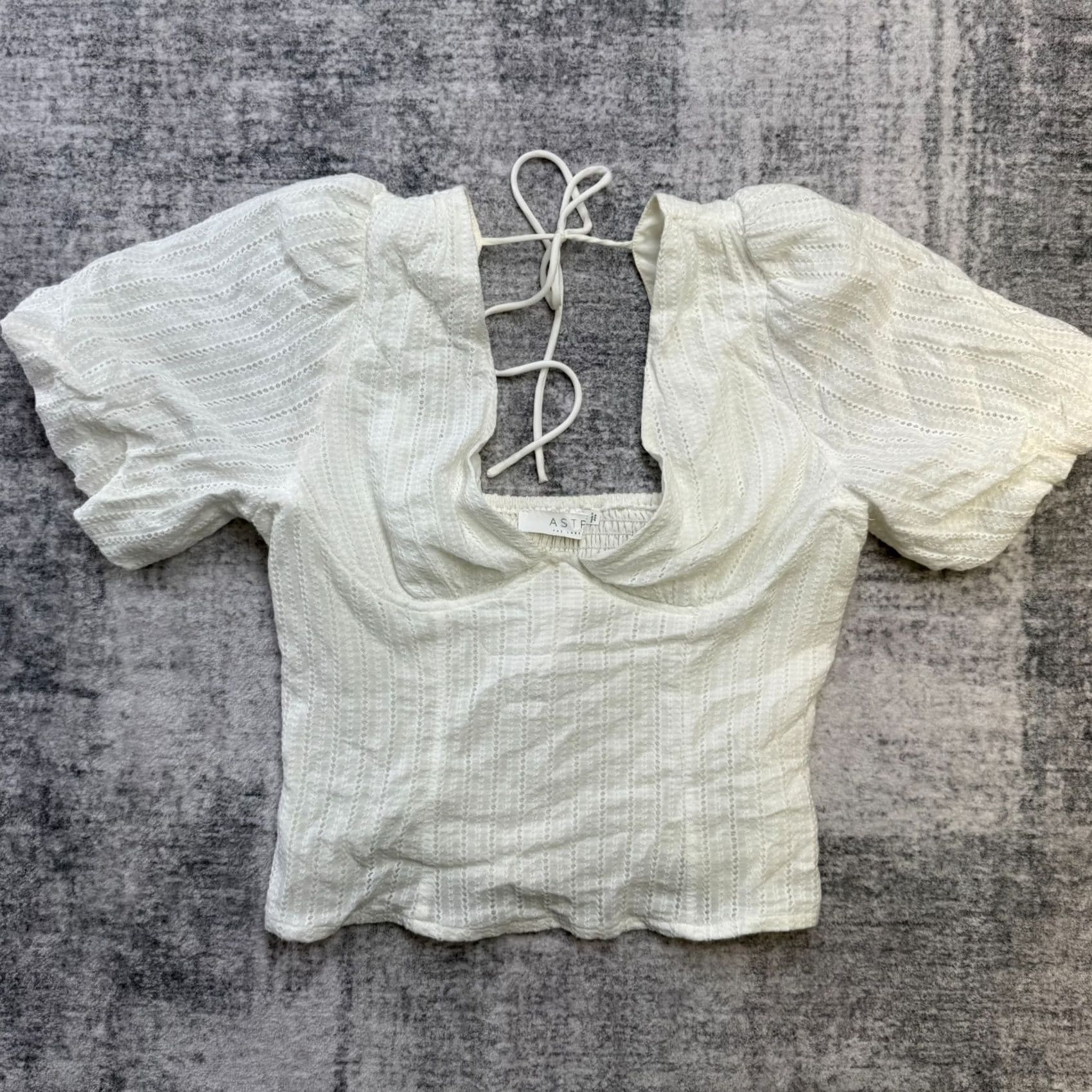 ASTR The Label ASTR The Label Top Women Medium White Sweetheart Puff Sleeve Blouse Size M / US 6-8 / IT 42-44 - 2 Thumbnail