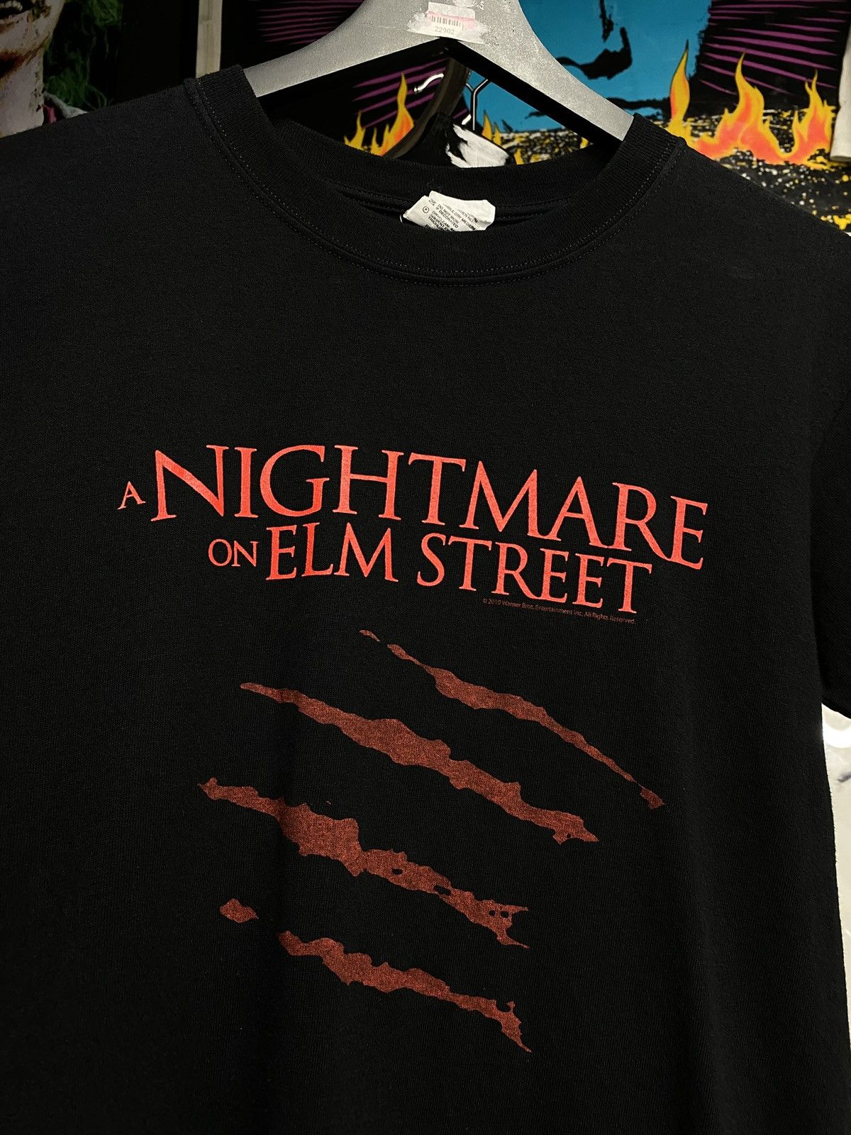Vintage Vintage Nightmare on Elm St Movie T-Shirt Size Small Size US S / EU 44-46 / 1 - 2 Thumbnail