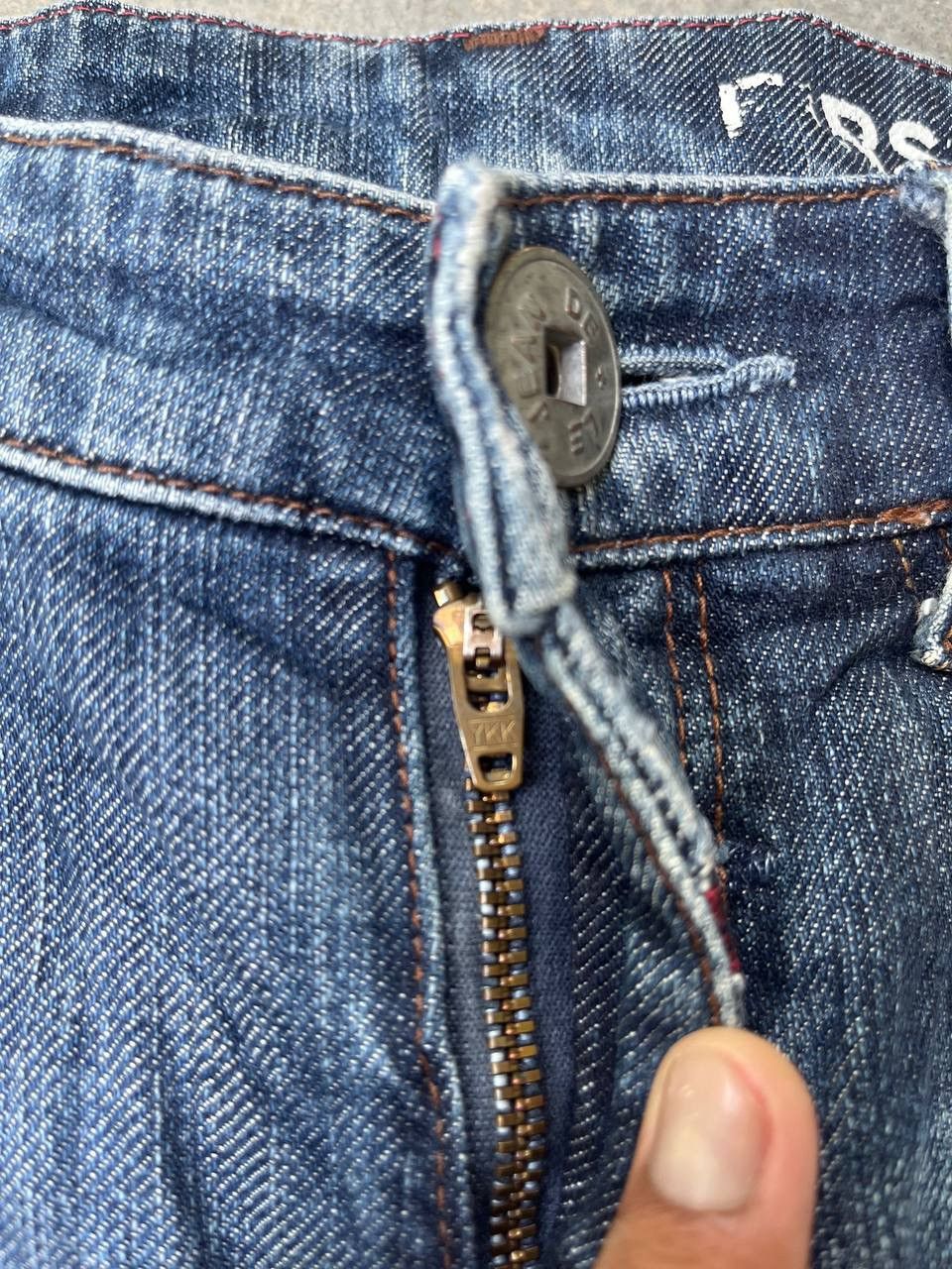 Marithe + Francois Girbaud MARITHE FRANCOIS GIRBAUD. JEANS DISTRESSED STYLE Size US 32 / EU 48 - 7 Thumbnail