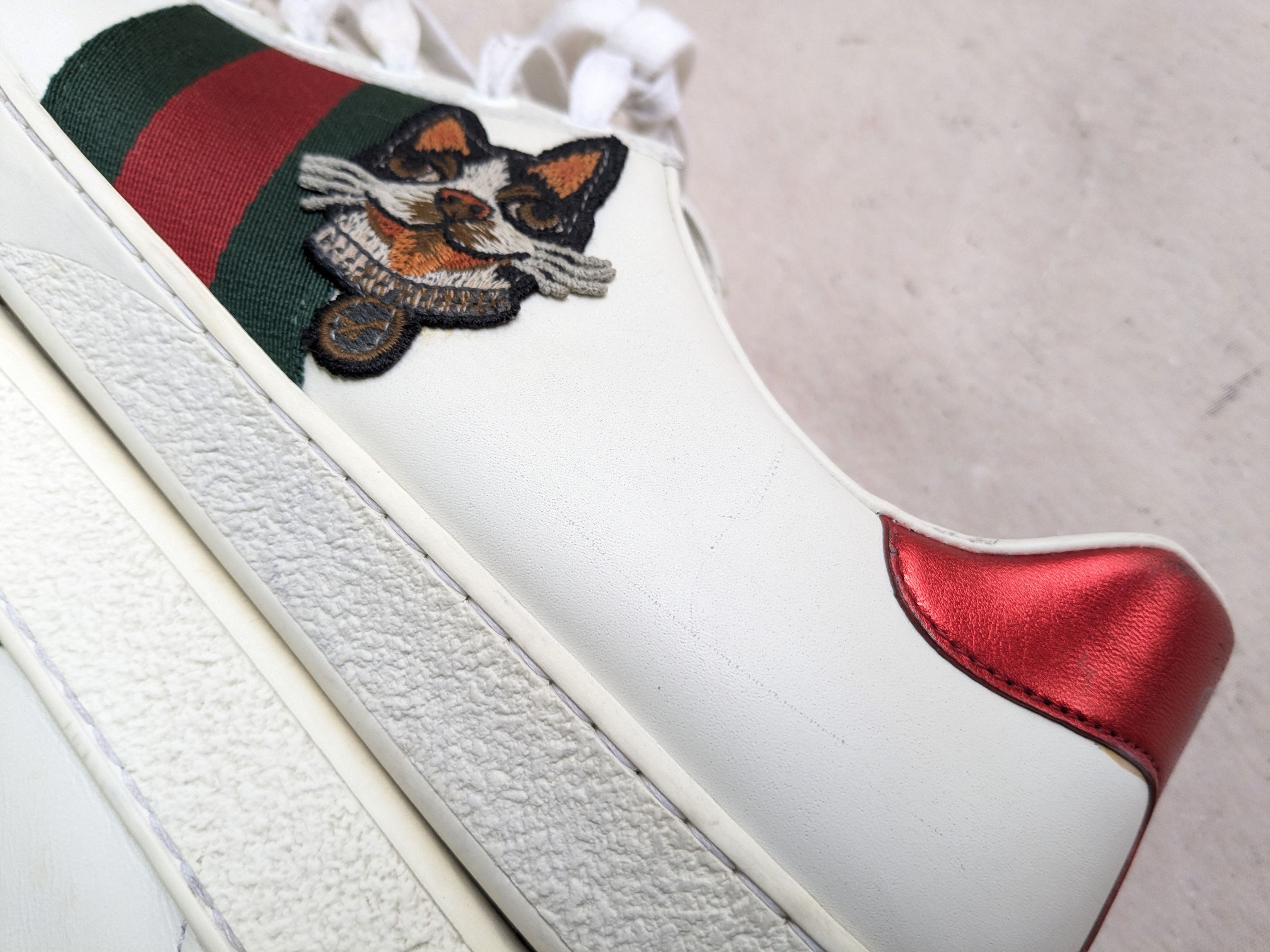 Gucci Gucci Ace Sneakers Low Leather Tiger Dog Patch Size US 10 / EU 43 - 11 Thumbnail