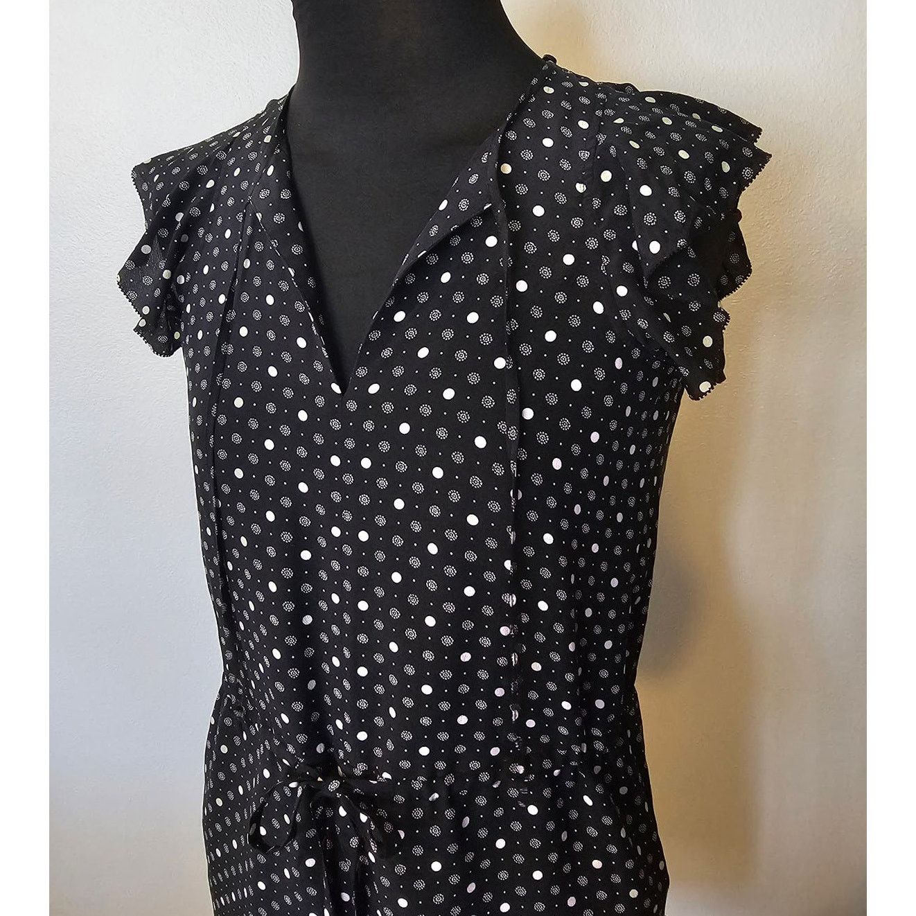 Madewell EUC Madewell Silk Black Polka Dot Petalplay Romper XXS Size 24" / US 00 / IT 34 - 3 Thumbnail