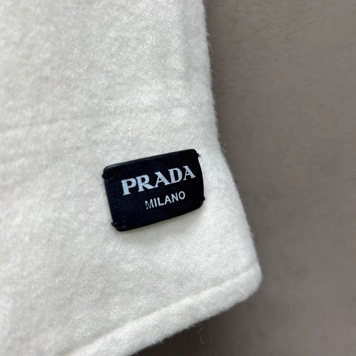 Prada Prada Off-White Wool DB Lapel Long Coat 40 Size S / US 4 / IT 40 - 3 Thumbnail