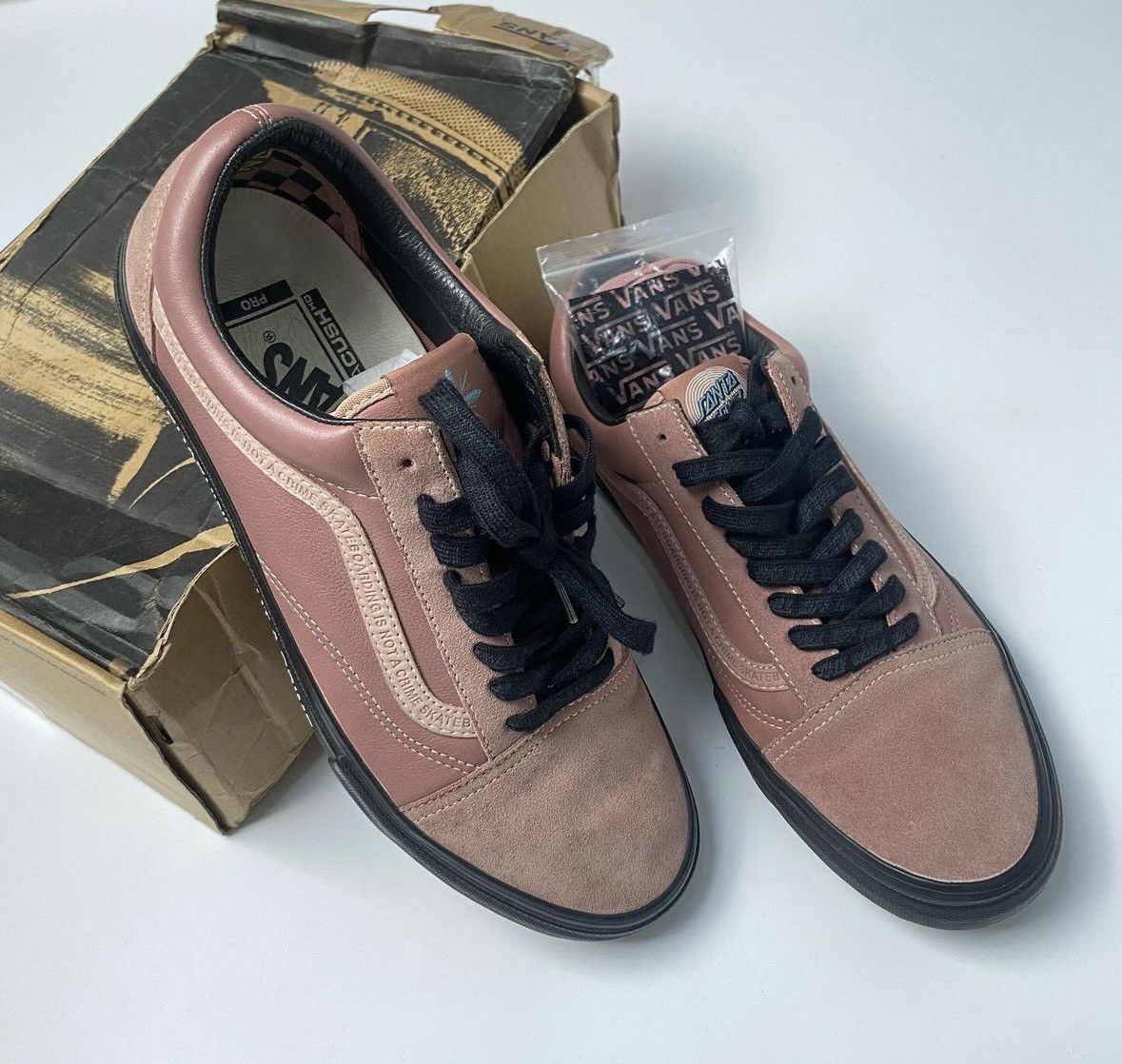 Vans Vans oldskool pro X Taka Hayashi X Santa Cruz limited Size US 11 / EU 44 - 3 Thumbnail