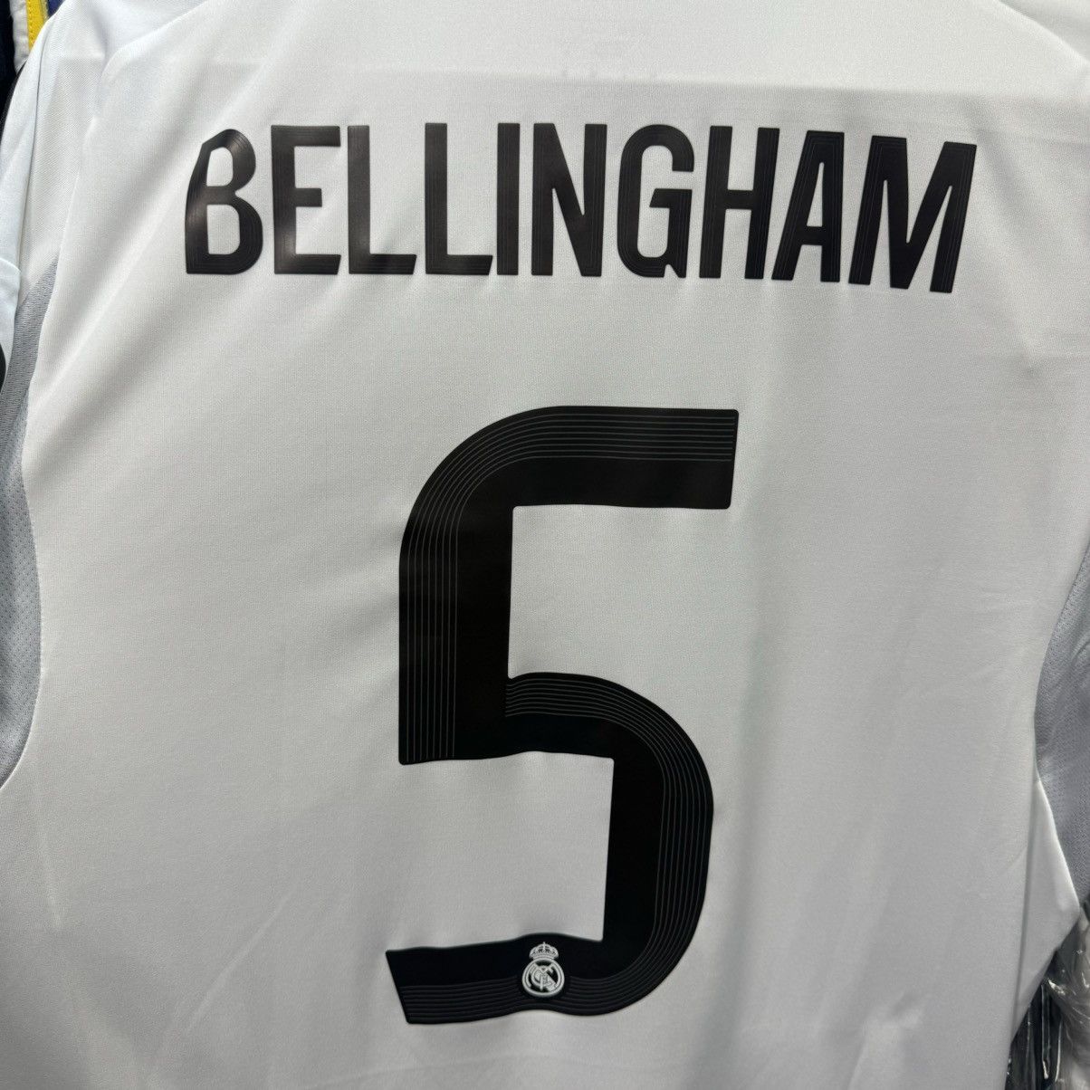 Adidas Real Madrid 25/26 home shirt #5 Bellingham Size US M / EU 48-50 / 2 - 7 Thumbnail
