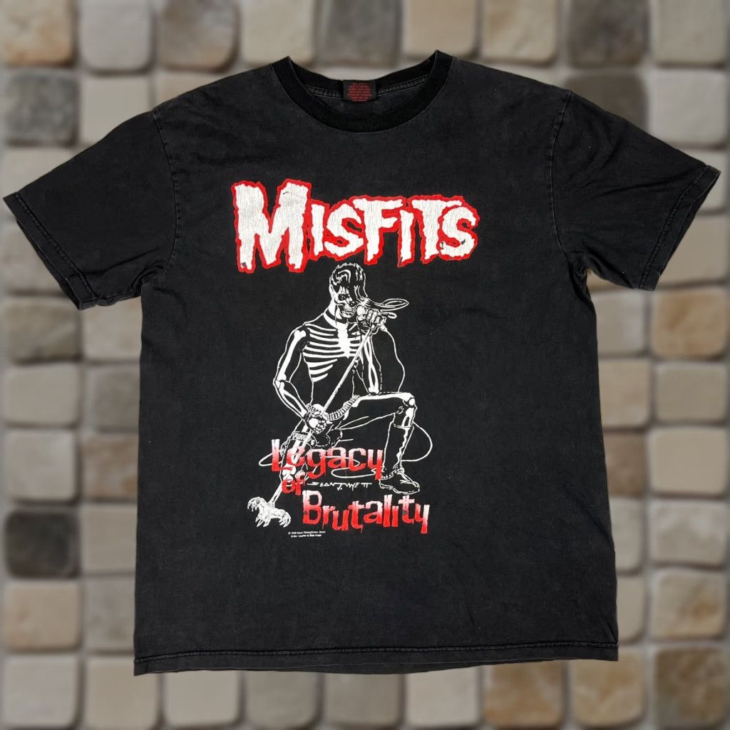 Vintage VINTAGE Misfits Legacy of Brutality T-Shirt Mens XL Black 1999 90s Punk Rock Band THUNDER XS? Size US XL / EU 56 / 4 - 1 Thumbnail