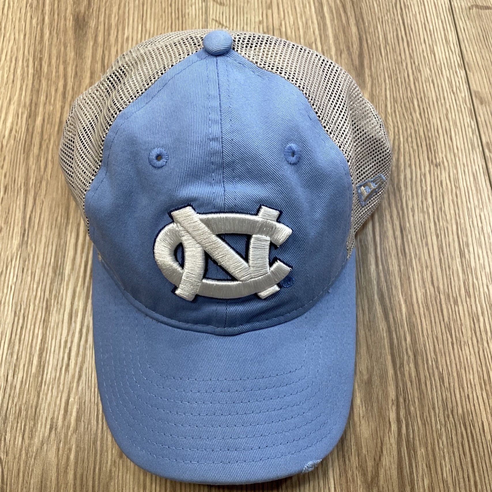 New Era North Carolina 9 Twenty New Era Adjustable Snap Back Distressed Hat Size ONE SIZE - 3 Thumbnail