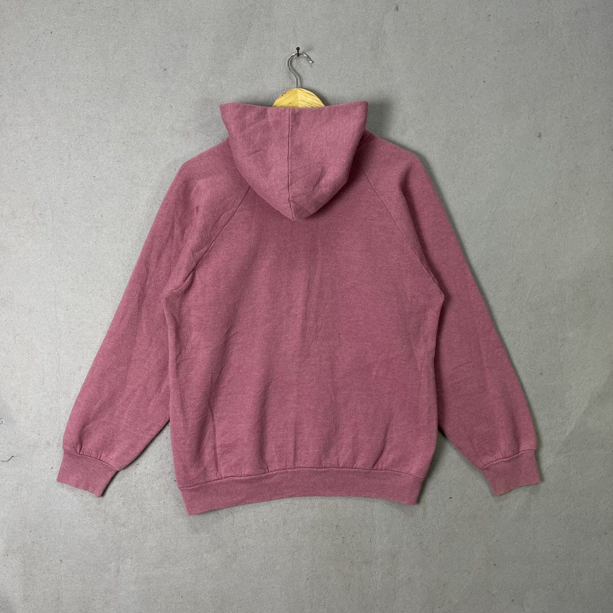 Fruit Of The Loom Vintage 90s Muttley Hanna-Barbera Pink Hoodie Size US L / EU 52-54 / 3 - 7 Thumbnail