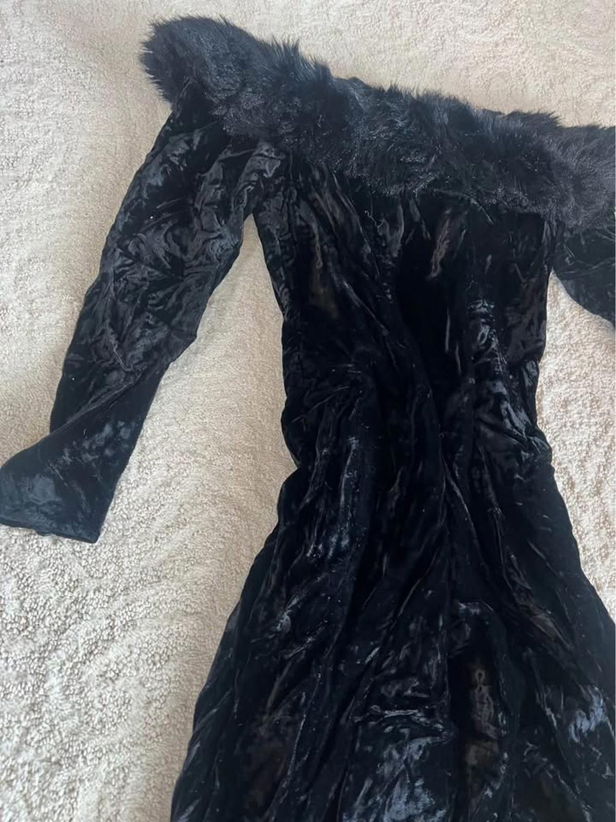 Designer Vintage 90s Tadashi Black Velvet Dress– Made in USA– Size 12 Size XL / US 12-14 / IT 48-50 - 3 Thumbnail