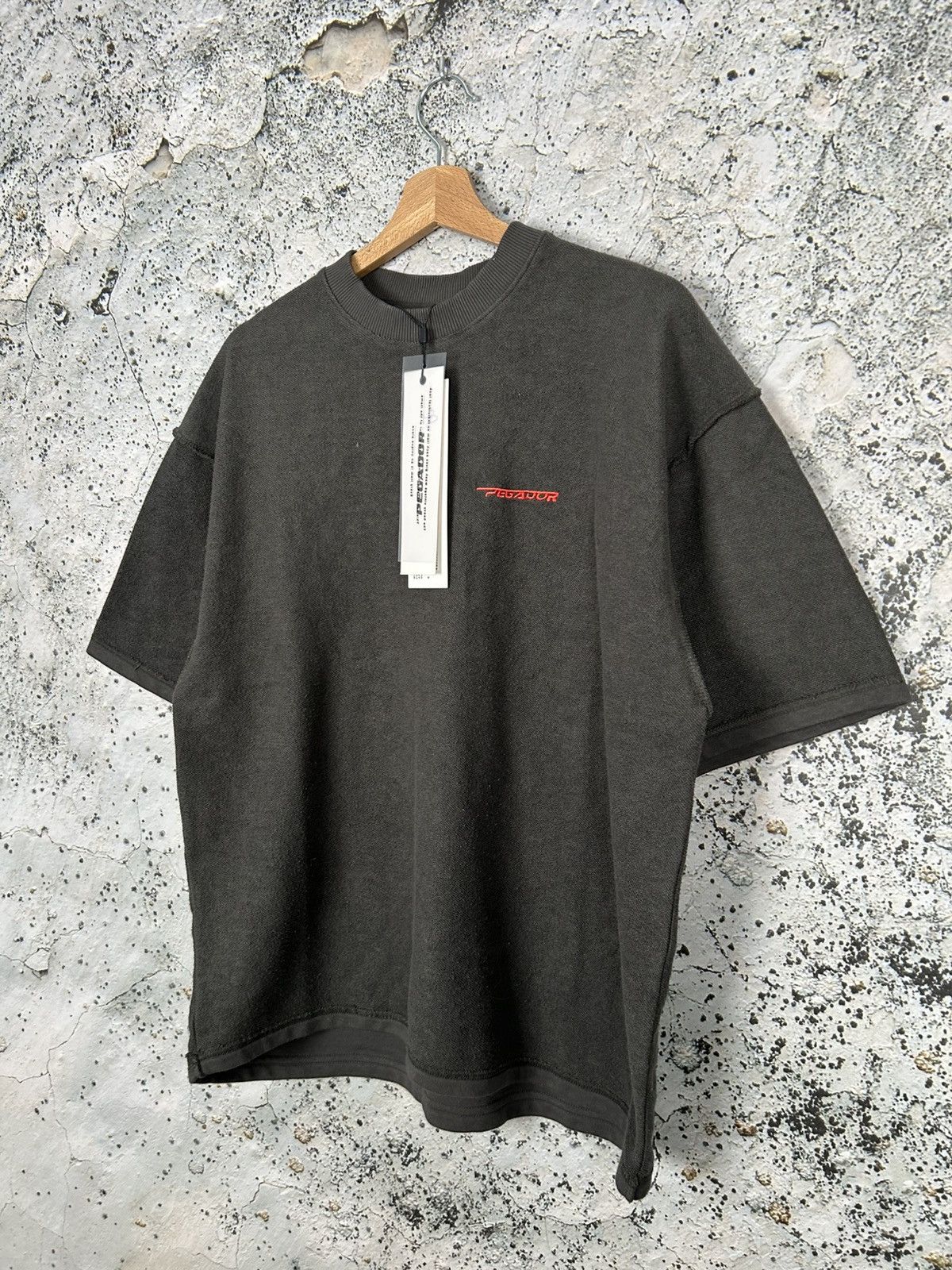 Rap Tees Pegador Oversized Boxy Baggy Tee Reverse Skate Streetwear Size US S / EU 44-46 / 1 - 2 Thumbnail