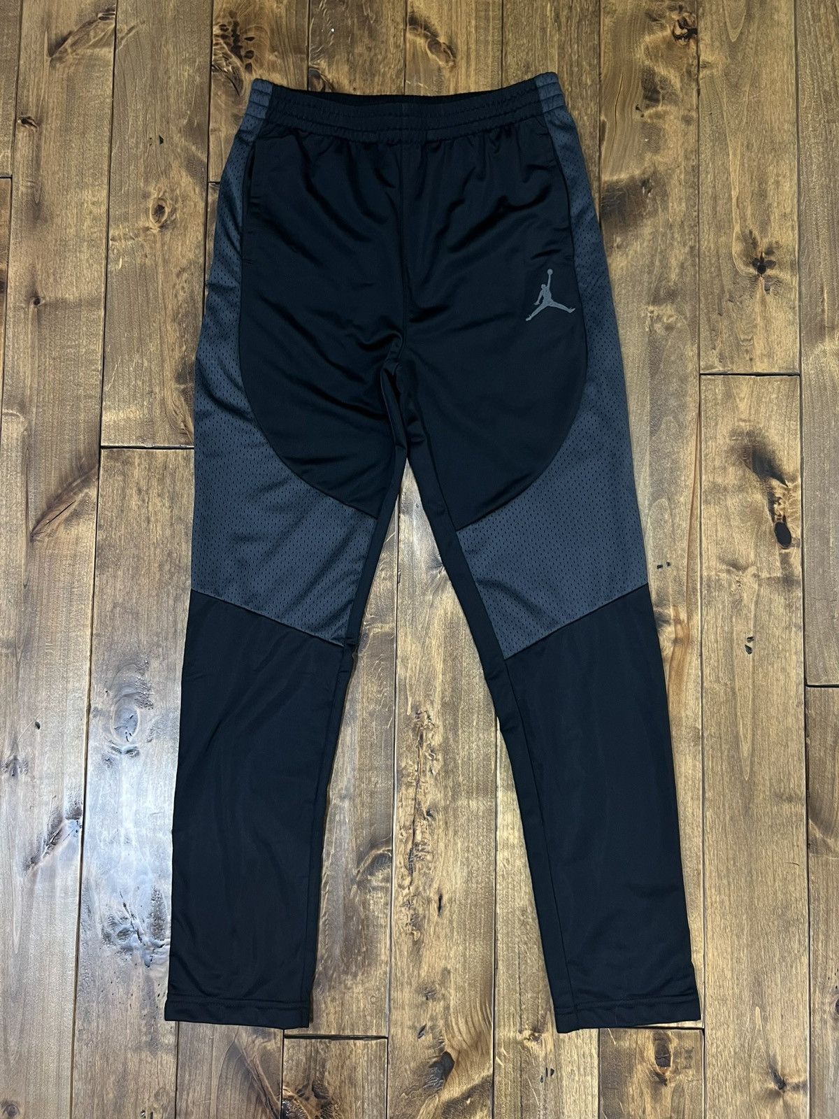 Jordan Brand Vintage Jordan Y2K track pants Size US 30 / EU 46 - 1 Thumbnail