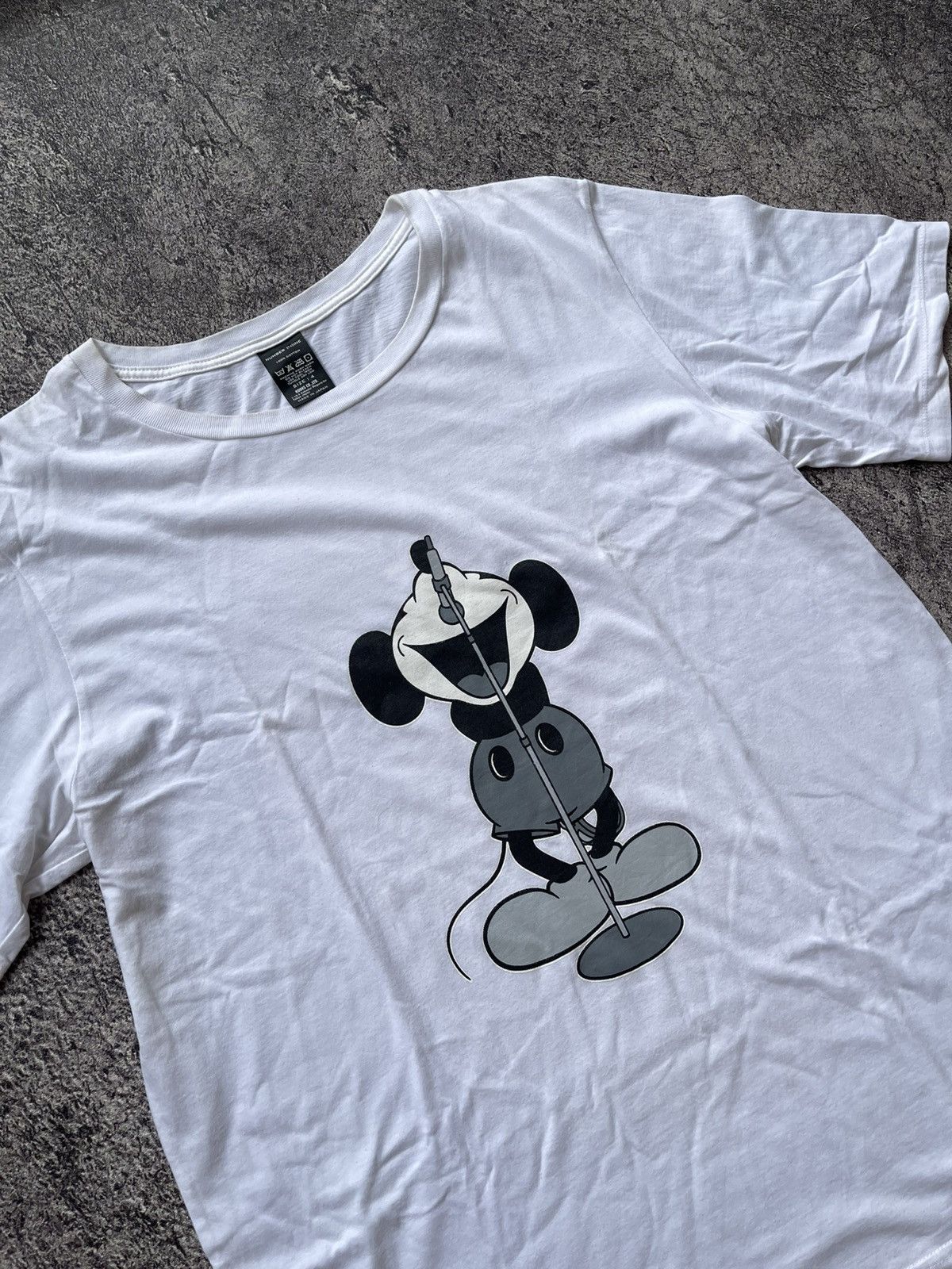 Number (N)ine Nunber (N)ine x disney liam gallagher tshirt Size US L / EU 52-54 / 3 - 2 Thumbnail