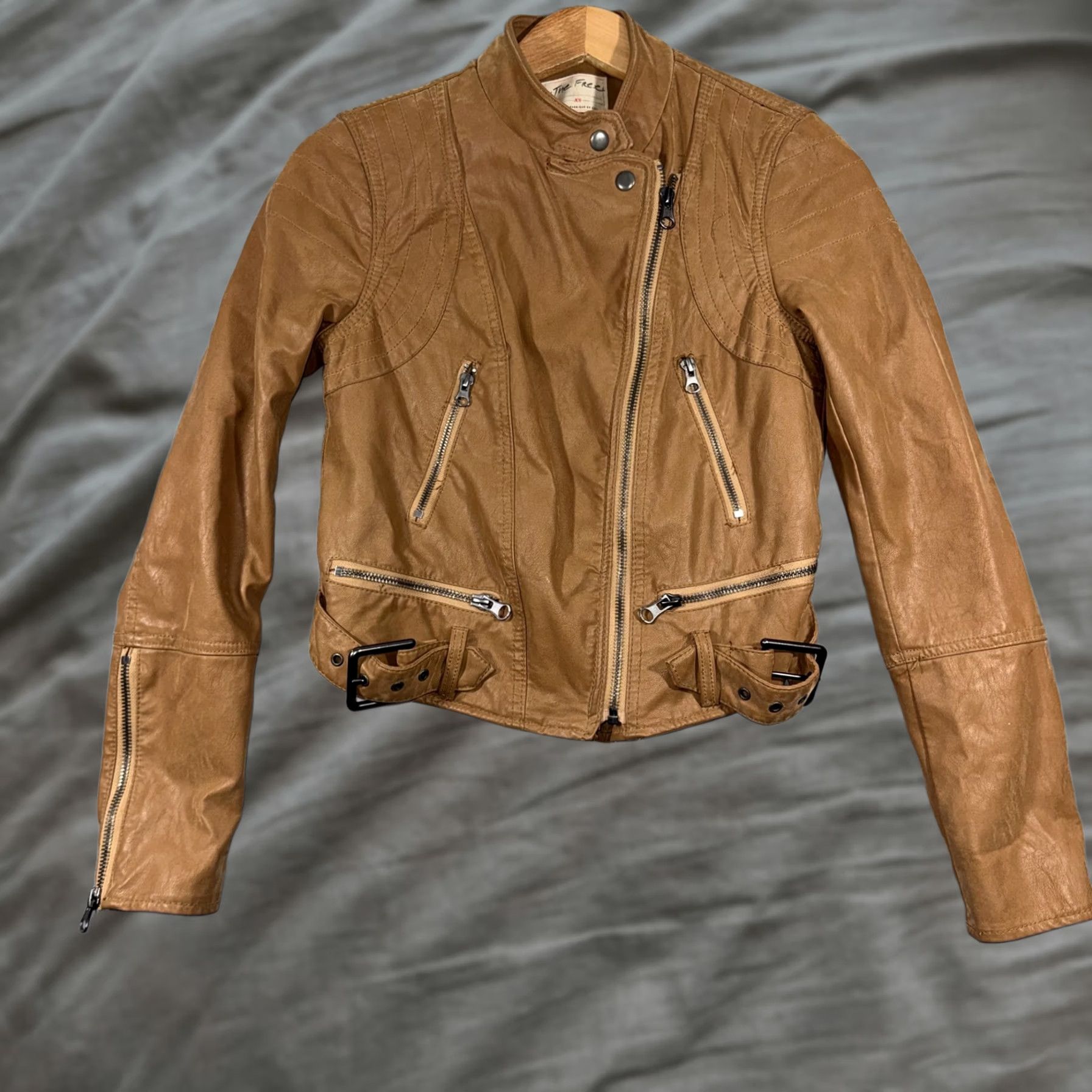 Free People VINTAGE Free People Jacket Womens XS Brown Faux Leather Moto Zip Buckle We The Free Size XS / US 0-2 / IT 36-38 - 1 Thumbnail