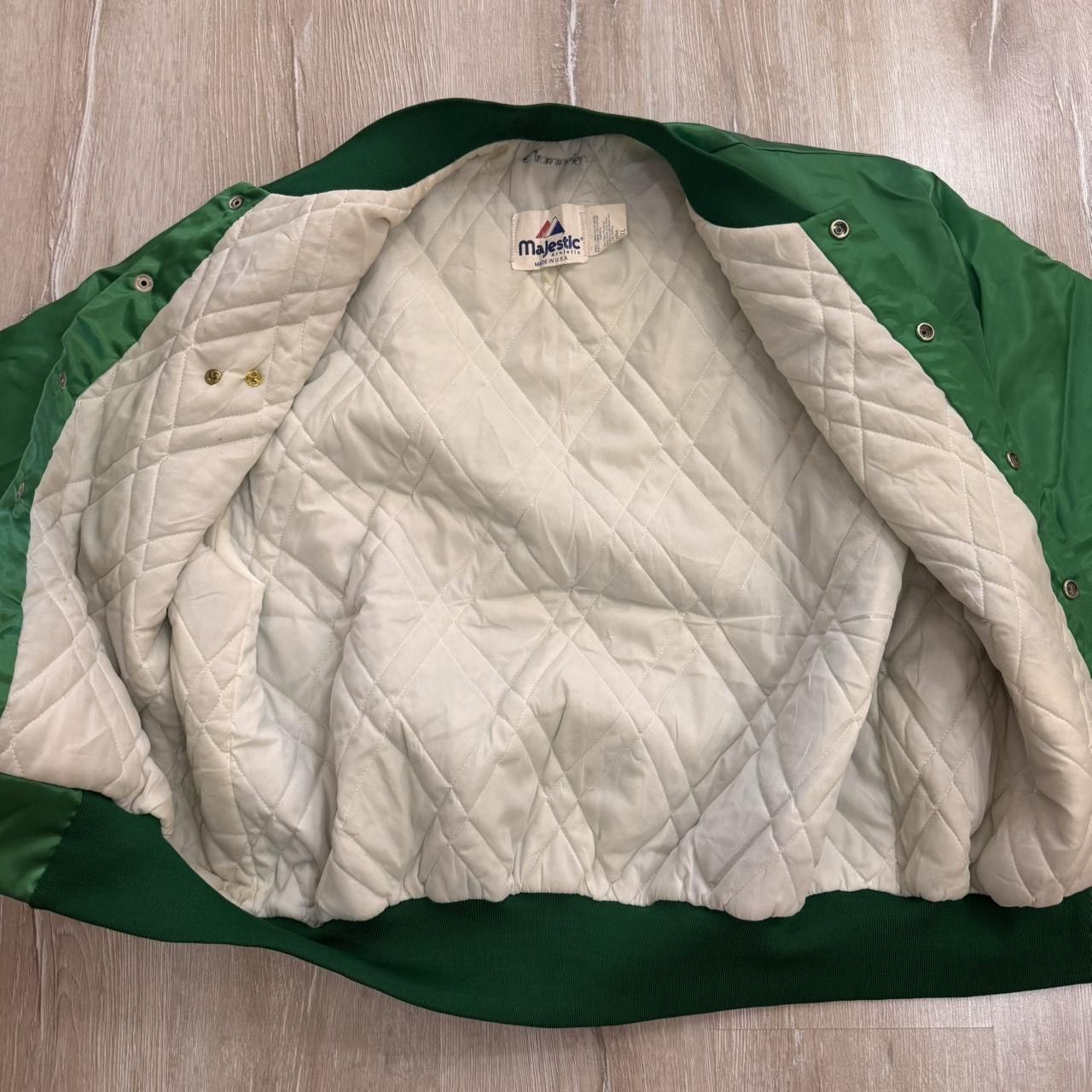 Majestic Vintage Majestic Made In USA Satin Bomber Jacket XL Vintage Size US XL / EU 56 / 4 - 3 Thumbnail