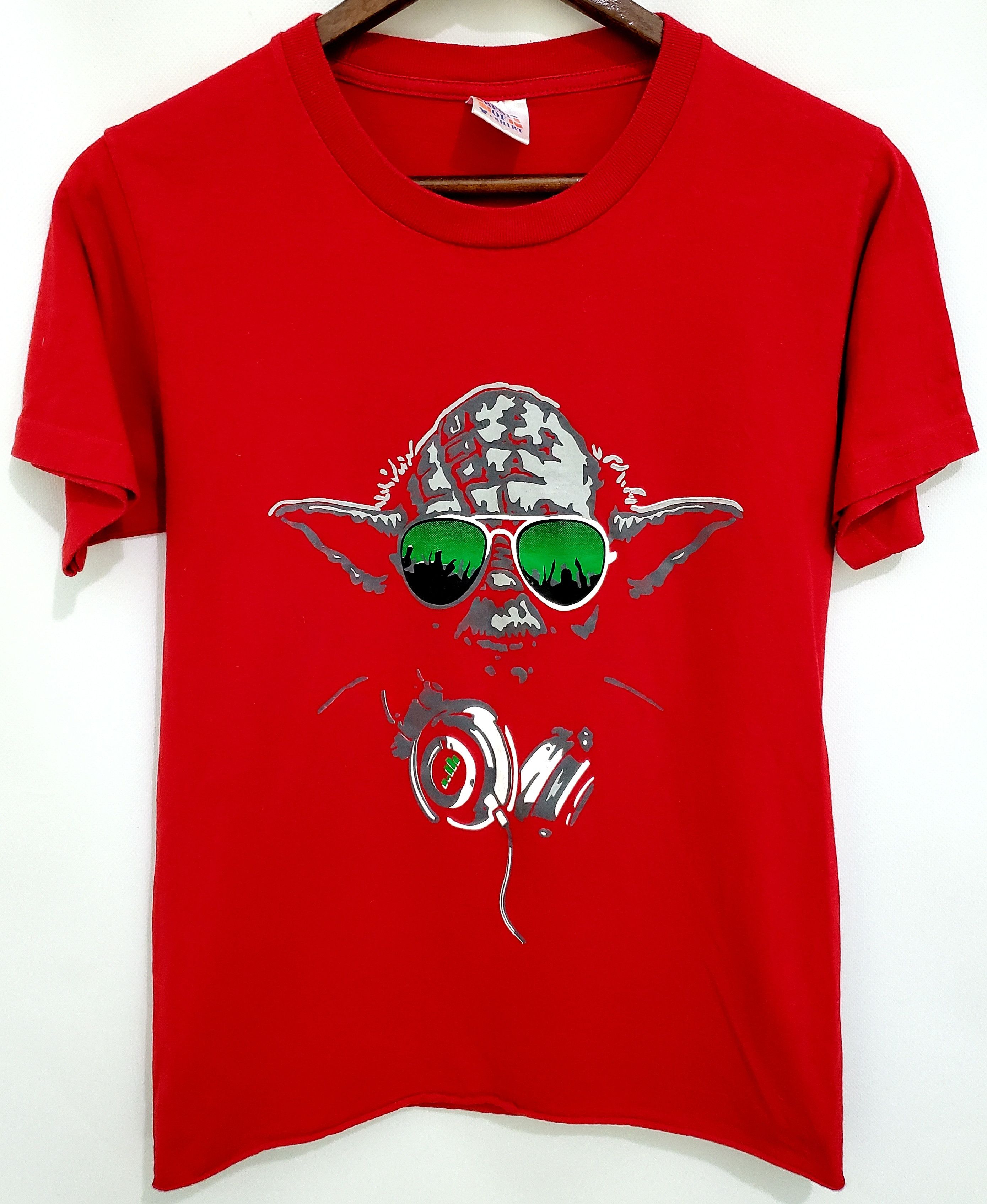 Vintage Vintage Jedi Star Wars Movie Shirt Red size S Size US S / EU 44-46 / 1 - 1 Thumbnail