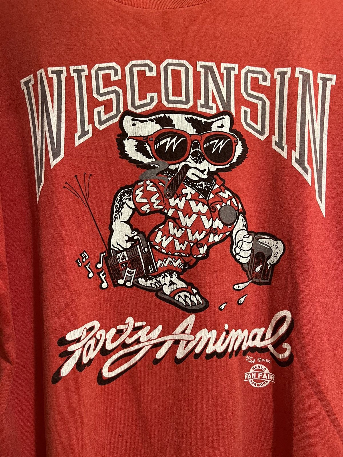Other 1986 Super Rare University of Wisconsin Badgers Party Size US XL / EU 56 / 4 - 2 Thumbnail