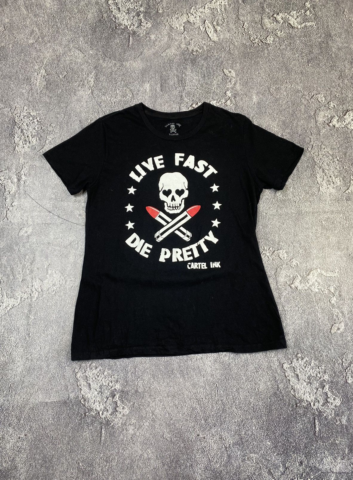 20471120 × Beauty Beast Y2K Live Fast Die Pretty Skull Glamour T-shirt Size L / US 10 / IT 46 - 1 Thumbnail