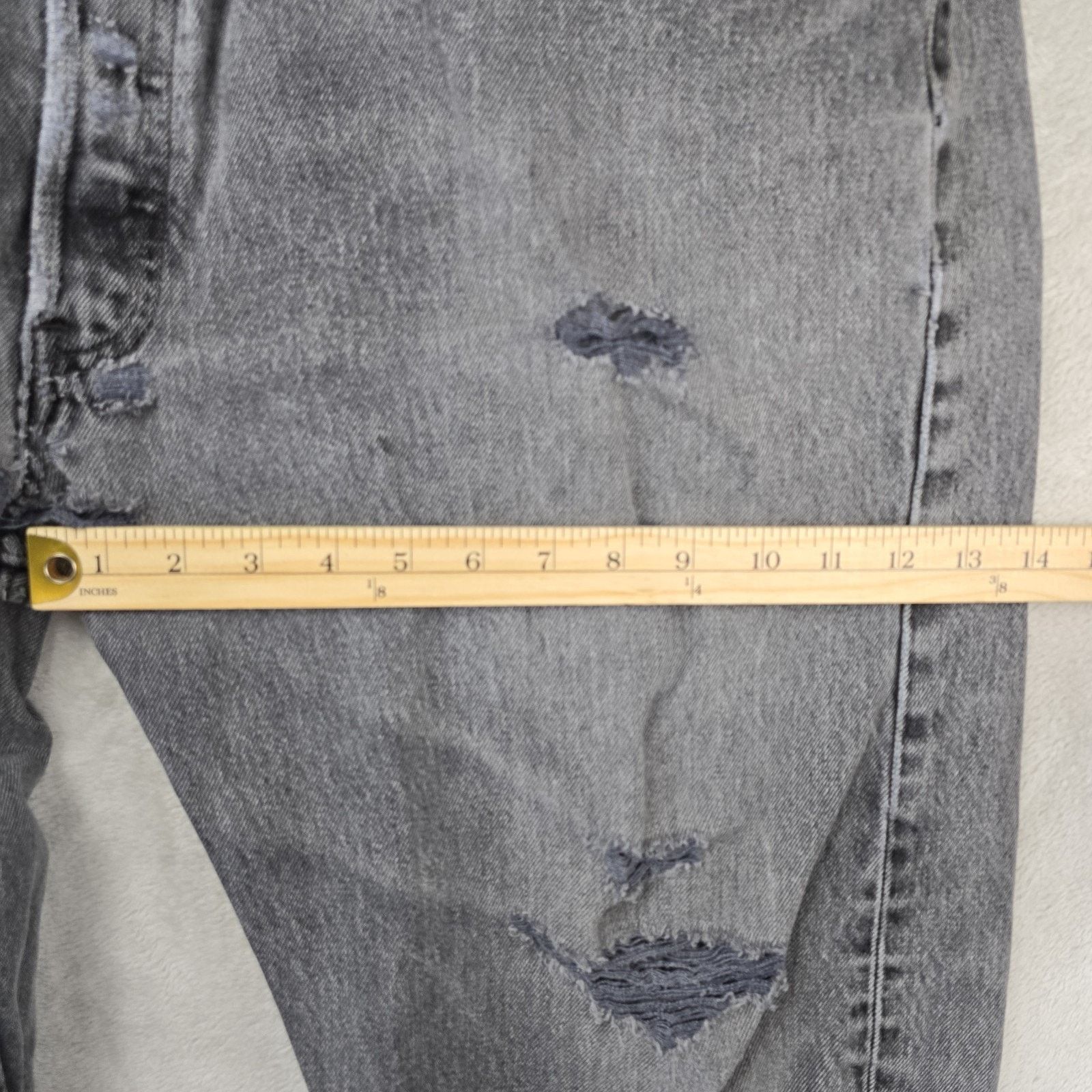 Levi's Vintage Levis 501 Jeans 42x30 Fits 39x28 Thrashed Distressed Size US 39 - 18 Thumbnail