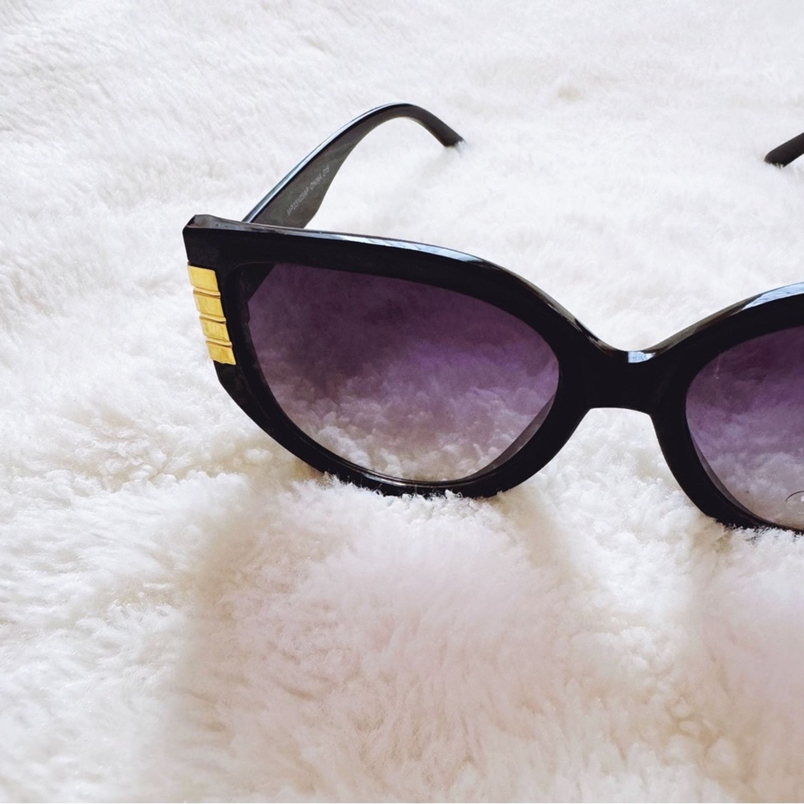 Other Rosy Black Cat Eye Oversized Sunglasses Size ONE SIZE - 4 Thumbnail