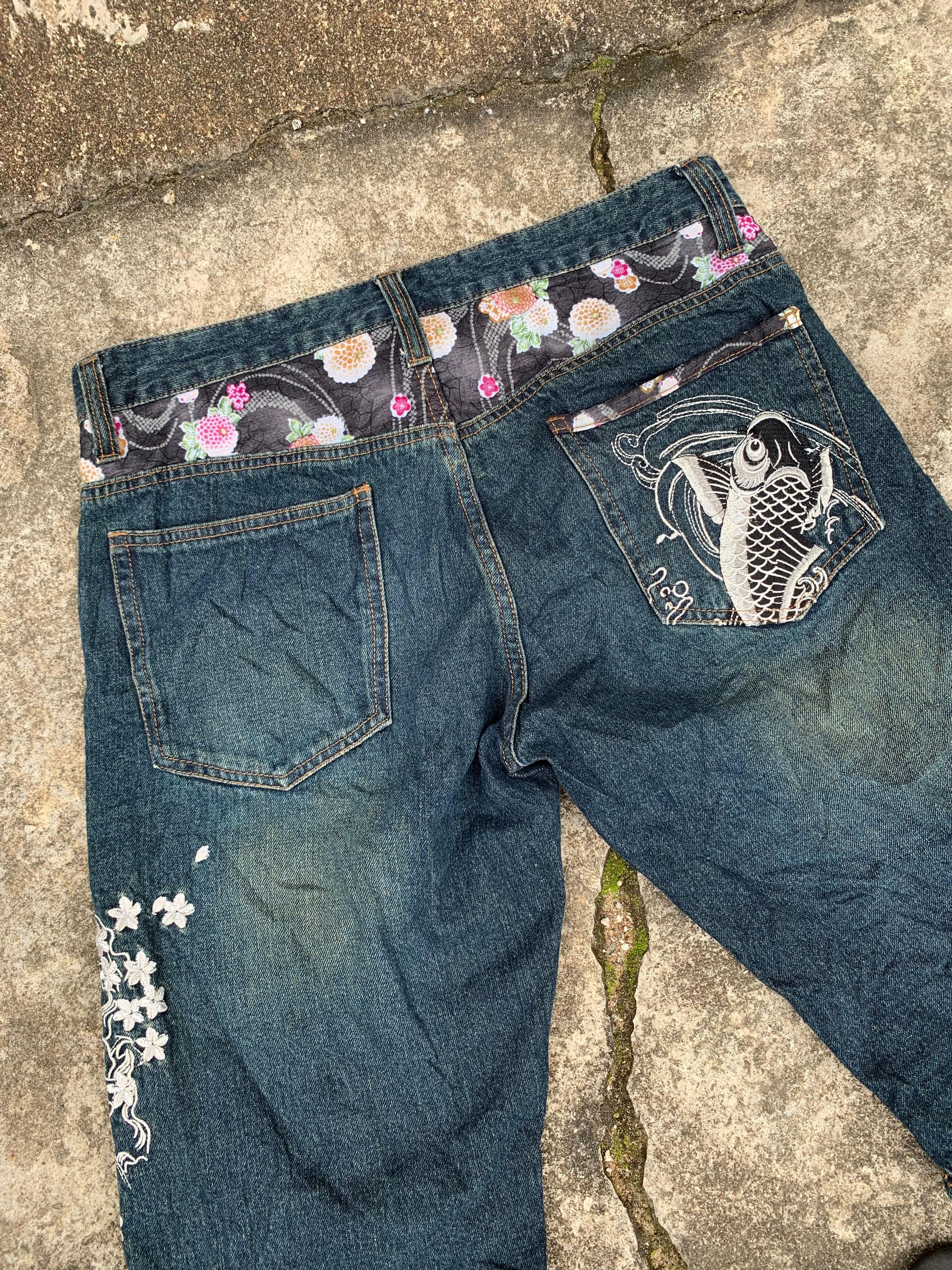 Designer × Japanese Brand Memory Special Koi Fish Short Pants Size US 34 / EU 50 - 6 Thumbnail