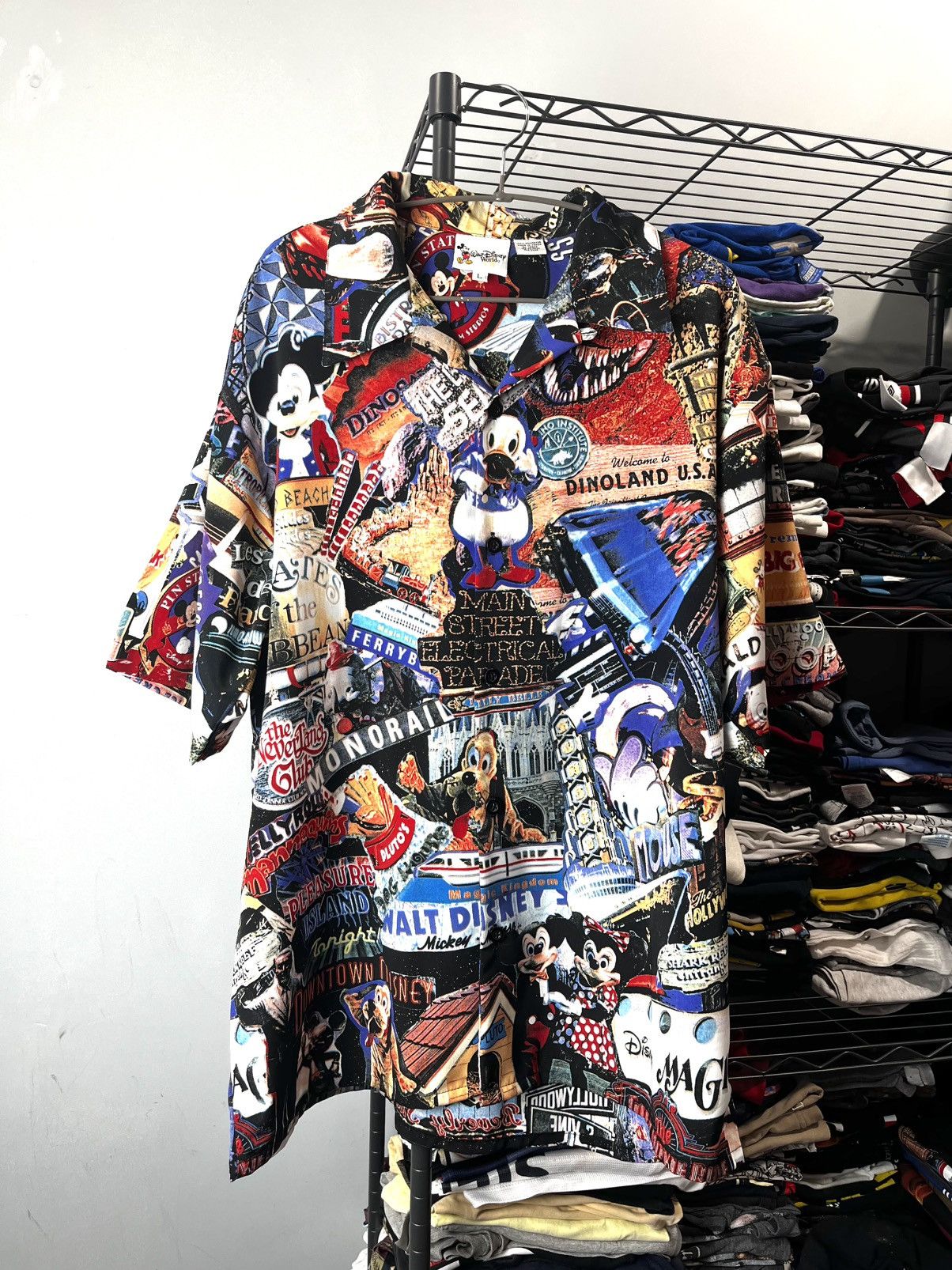 Disney Vintage All Over Print Disney Crazy Shirt Donald Duck Mickey Size US L / EU 52-54 / 3 - 1 Thumbnail