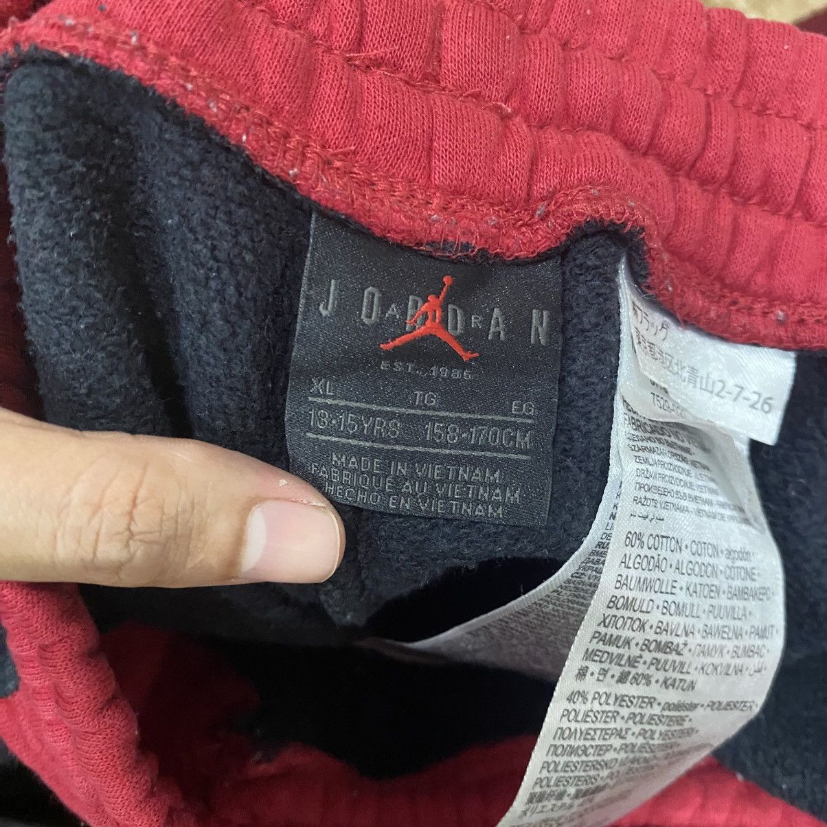 Nike Nike Air Jordan Jumpman Classics III Fleece Joggers BlackRed Size US 28 / EU 44 - 11 Thumbnail