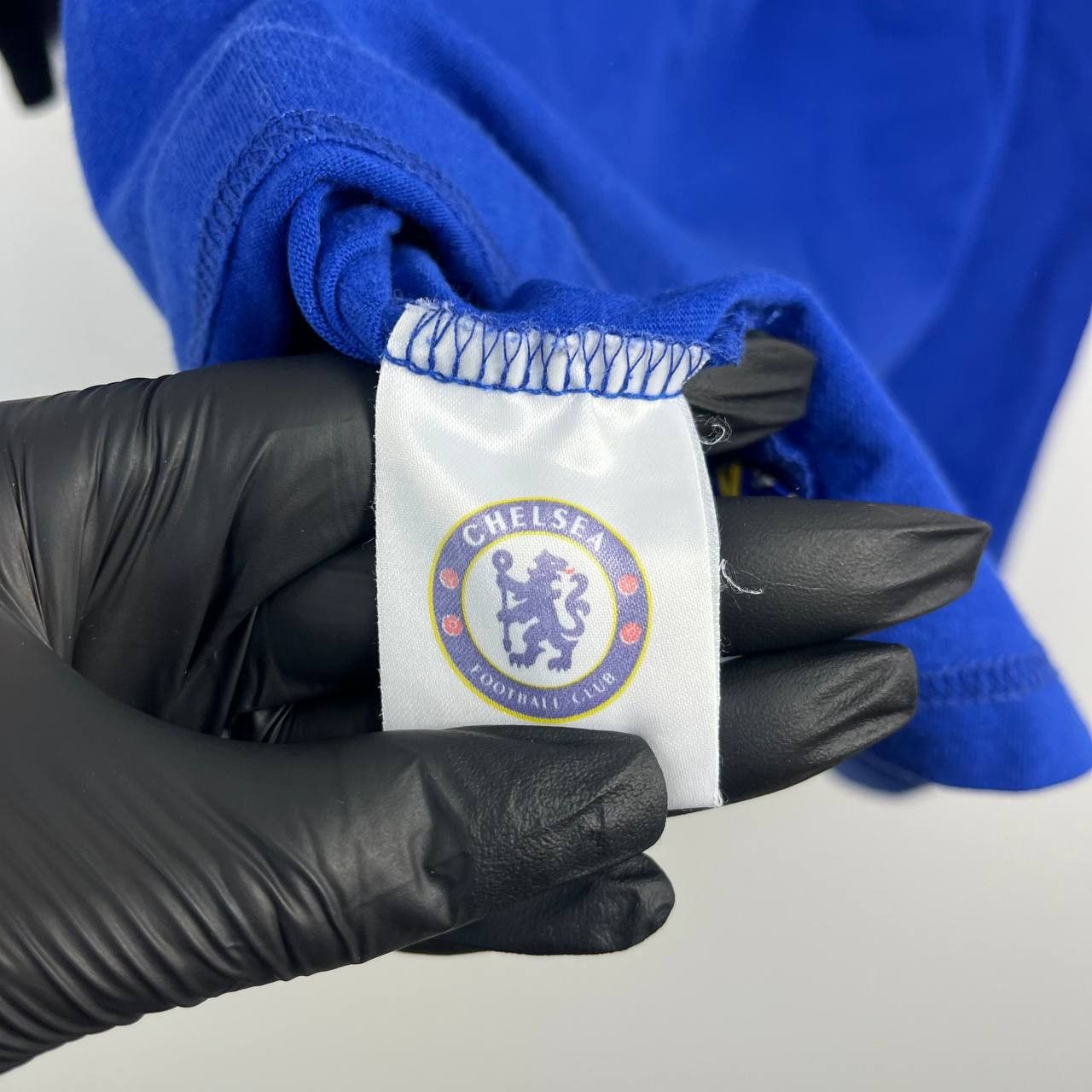 Other Chelsea FC Blue Flag T Shirt Football Soccer Casua Size L Size US L / EU 52-54 / 3 - 4 Thumbnail