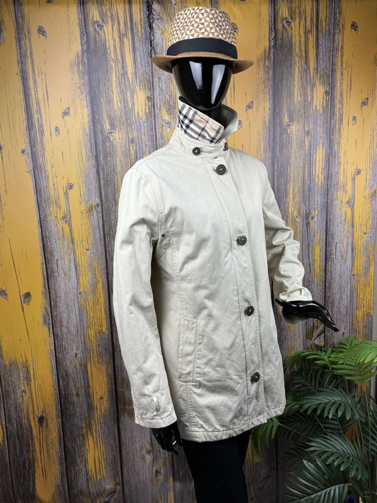 Burberry Burberry London Woman Trench Jacket Vintage Size M Size M / US 6-8 / IT 42-44 - 5 Thumbnail
