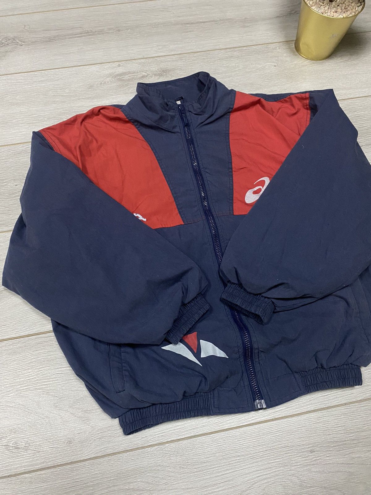 Asics Suisse Assics vintage Tiga zip jacket Size US S / EU 44-46 / 1 - 9 Thumbnail
