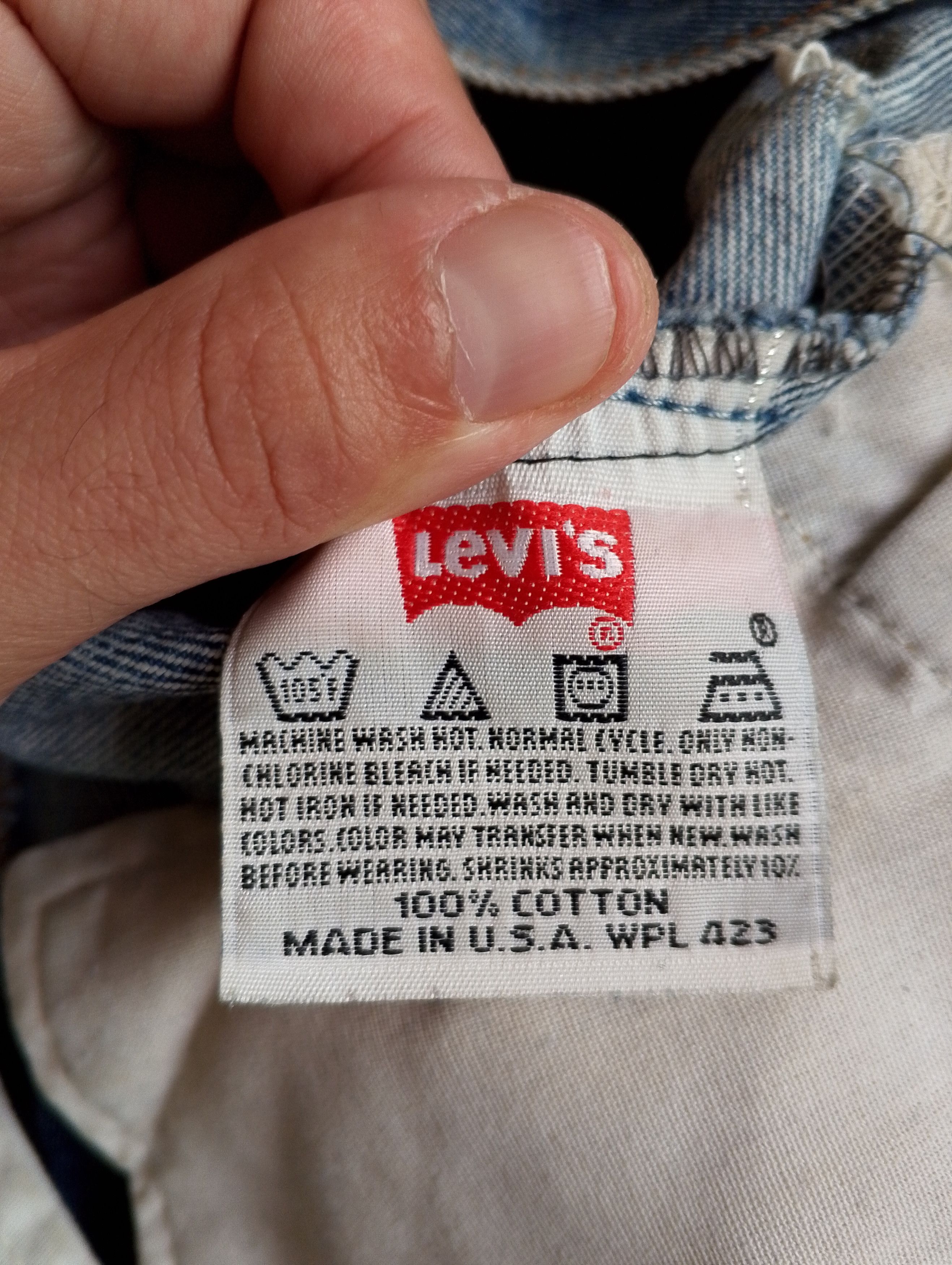Levi's Vintage Clothing Vintage Thrashed Distressed Levi’s 501 Jeans Size US 31 - 8 Thumbnail